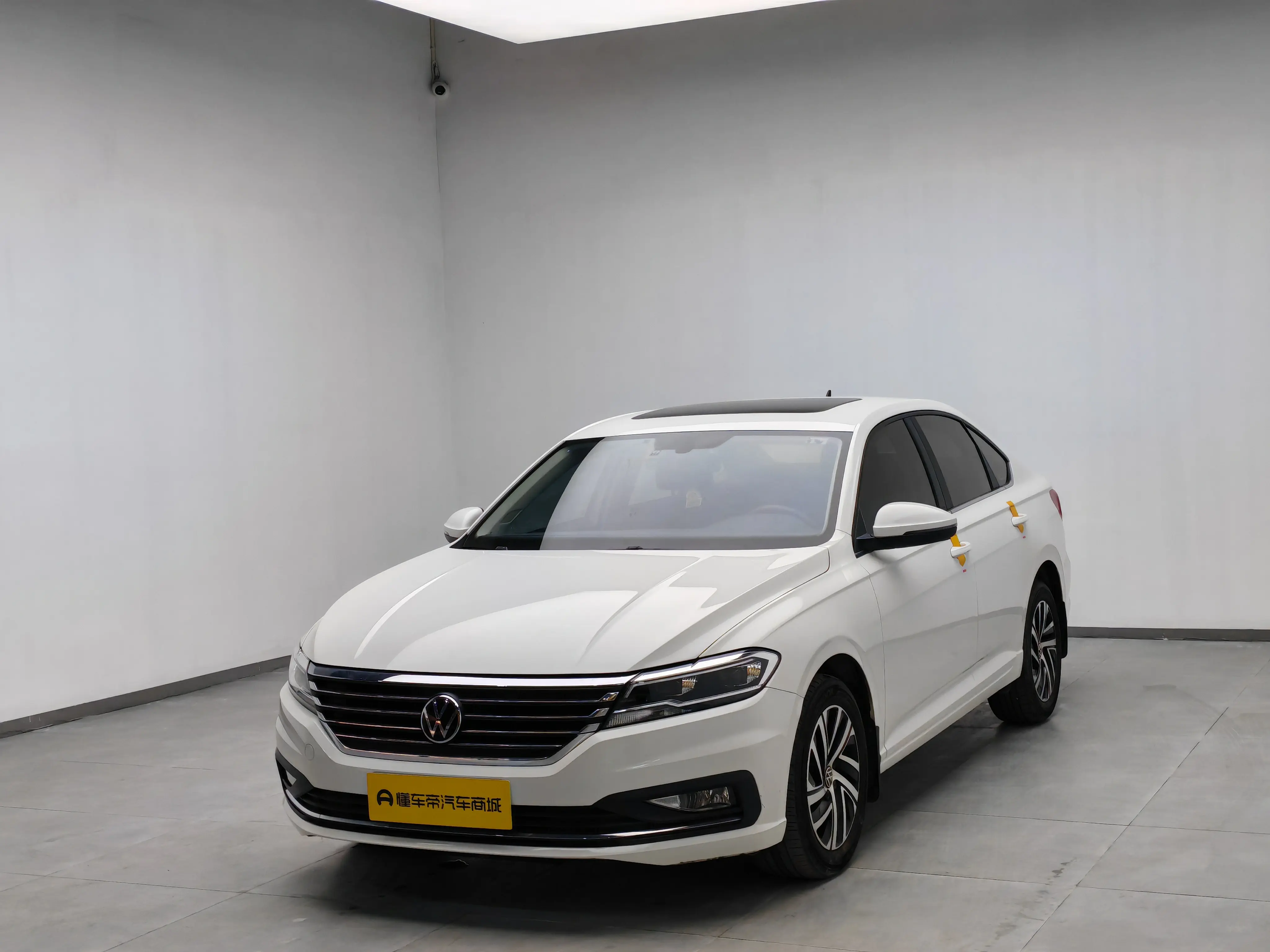 Volkswagen Lavida  из Китая