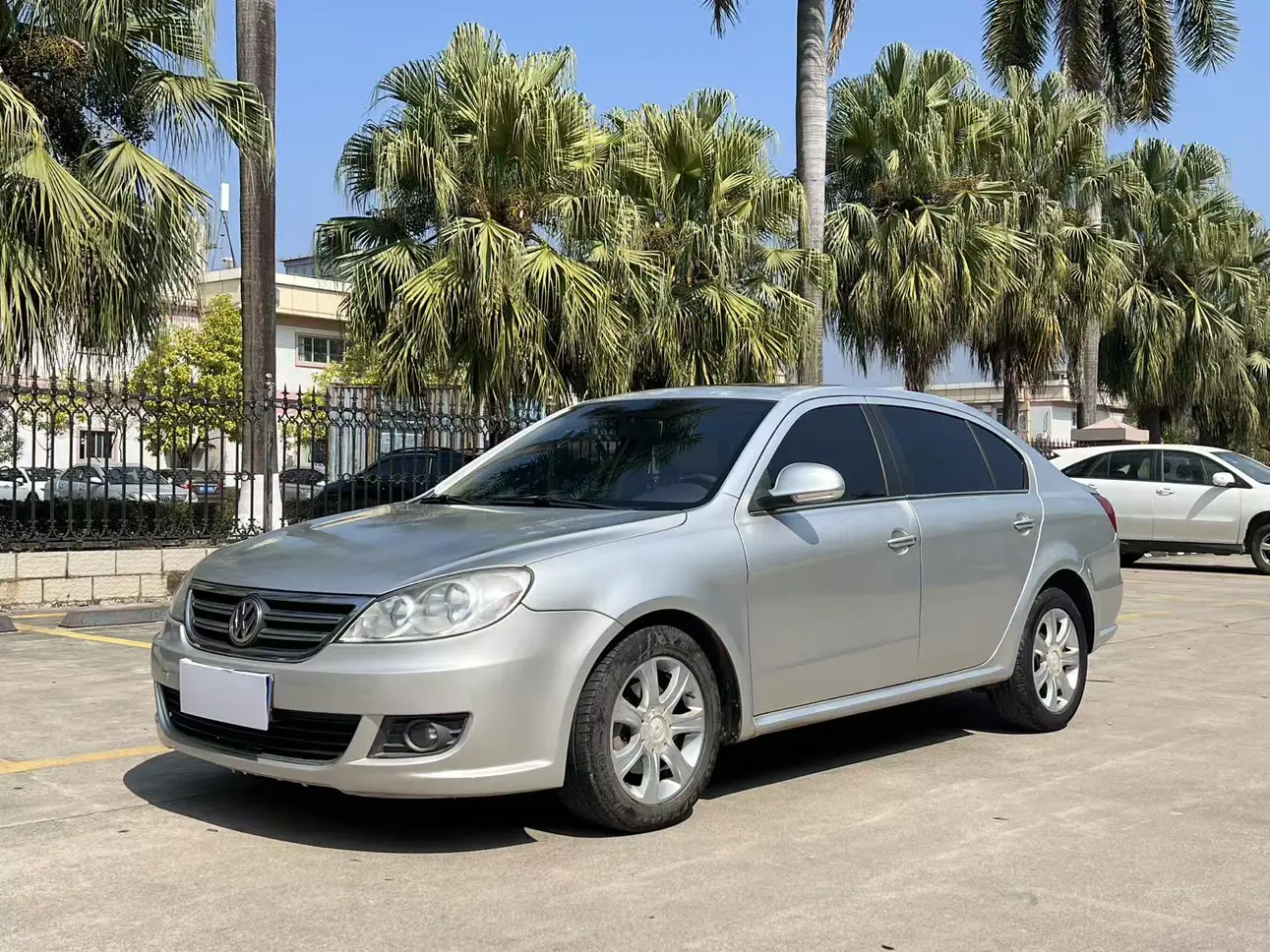 Volkswagen Lavida  из Китая