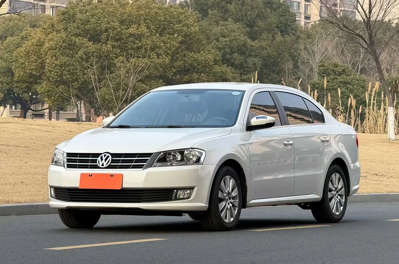 Volkswagen Lavida  из Китая