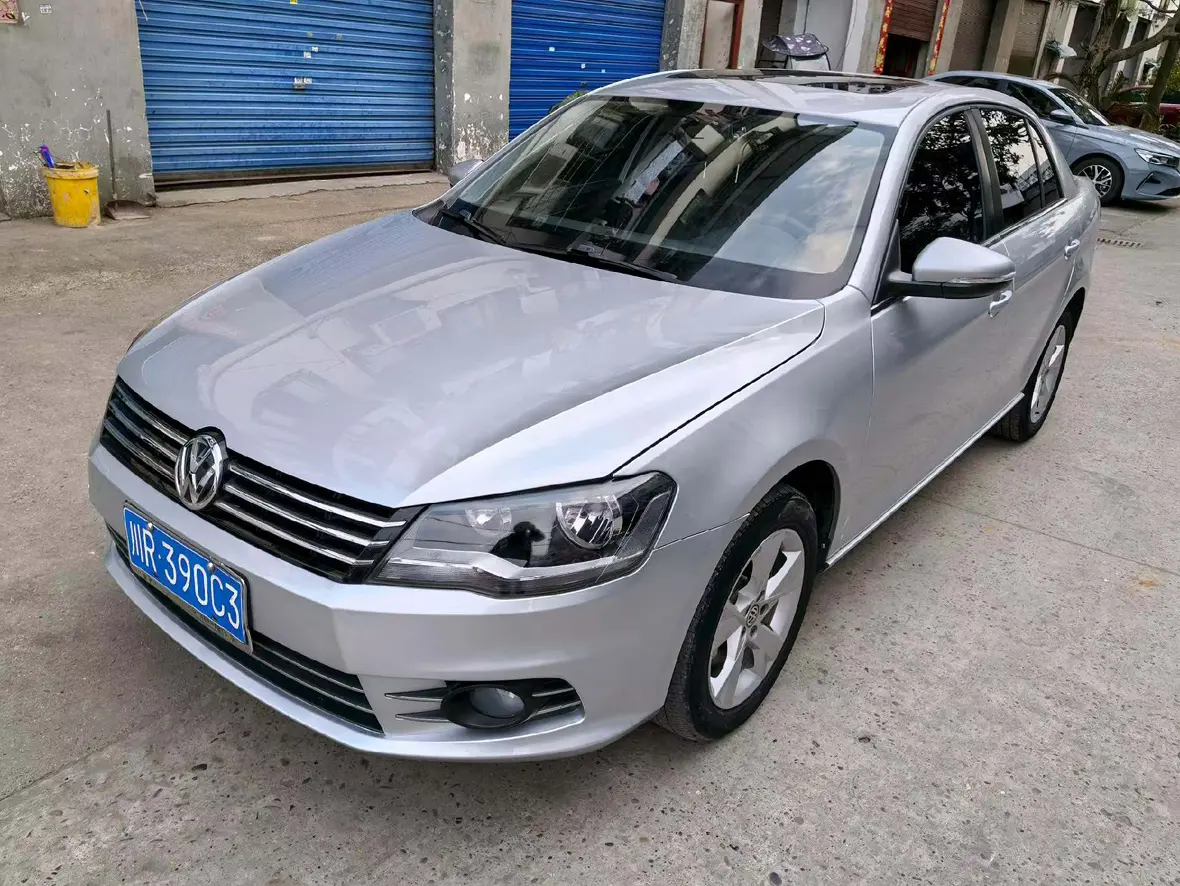 Volkswagen Bora  из Китая