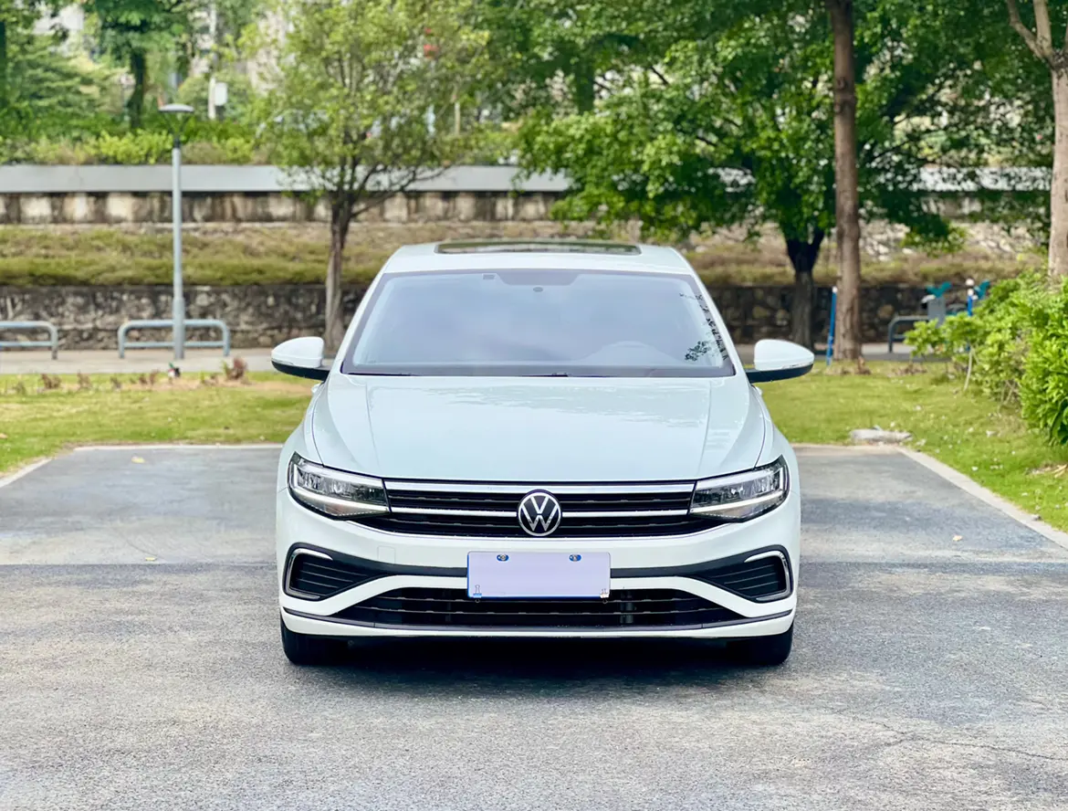 Volkswagen Bora  из Китая