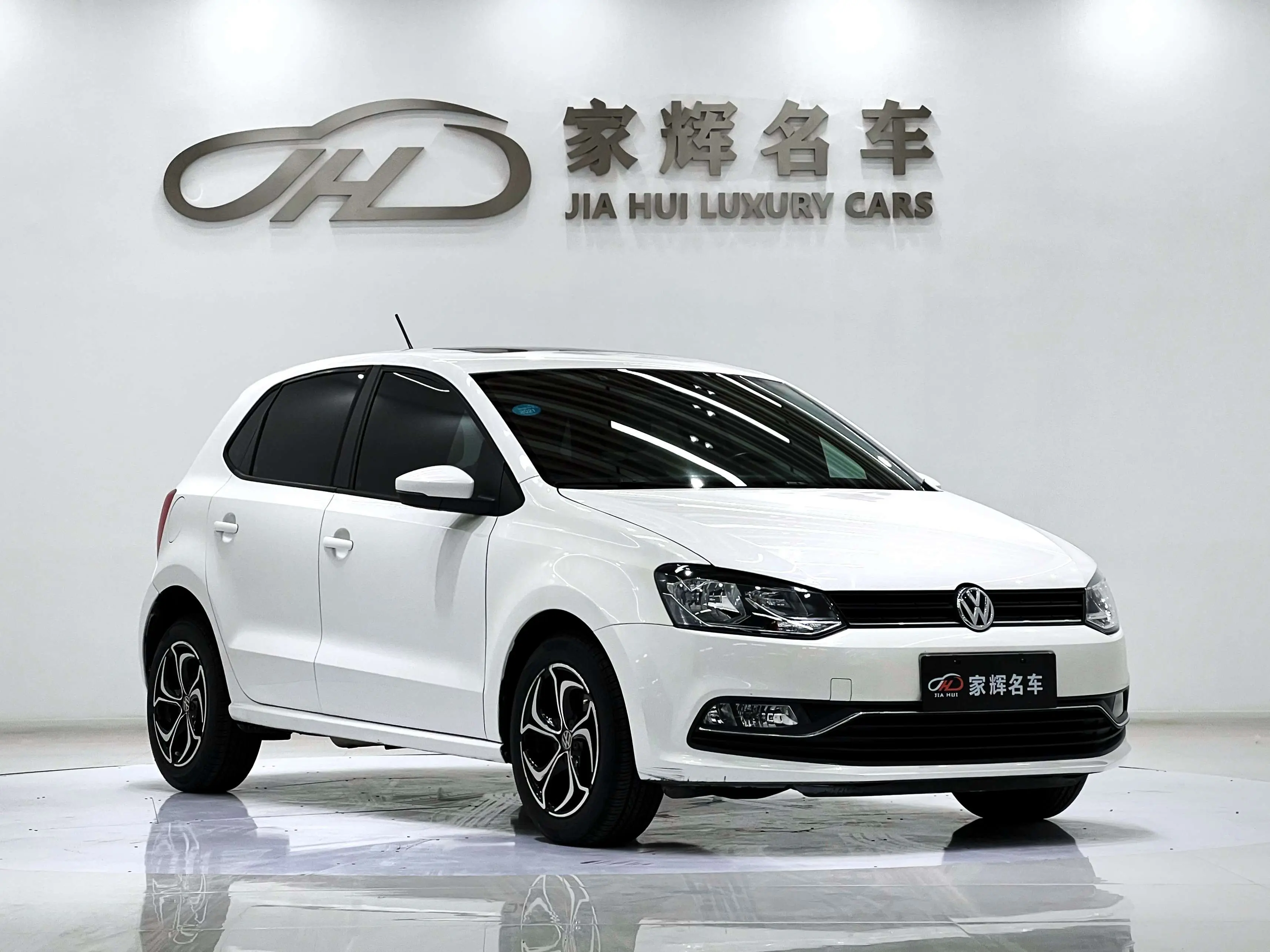 Volkswagen Polo  из Китая