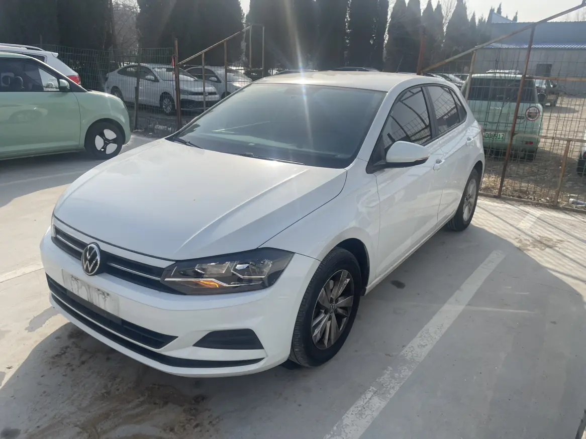 Volkswagen Polo  из Китая