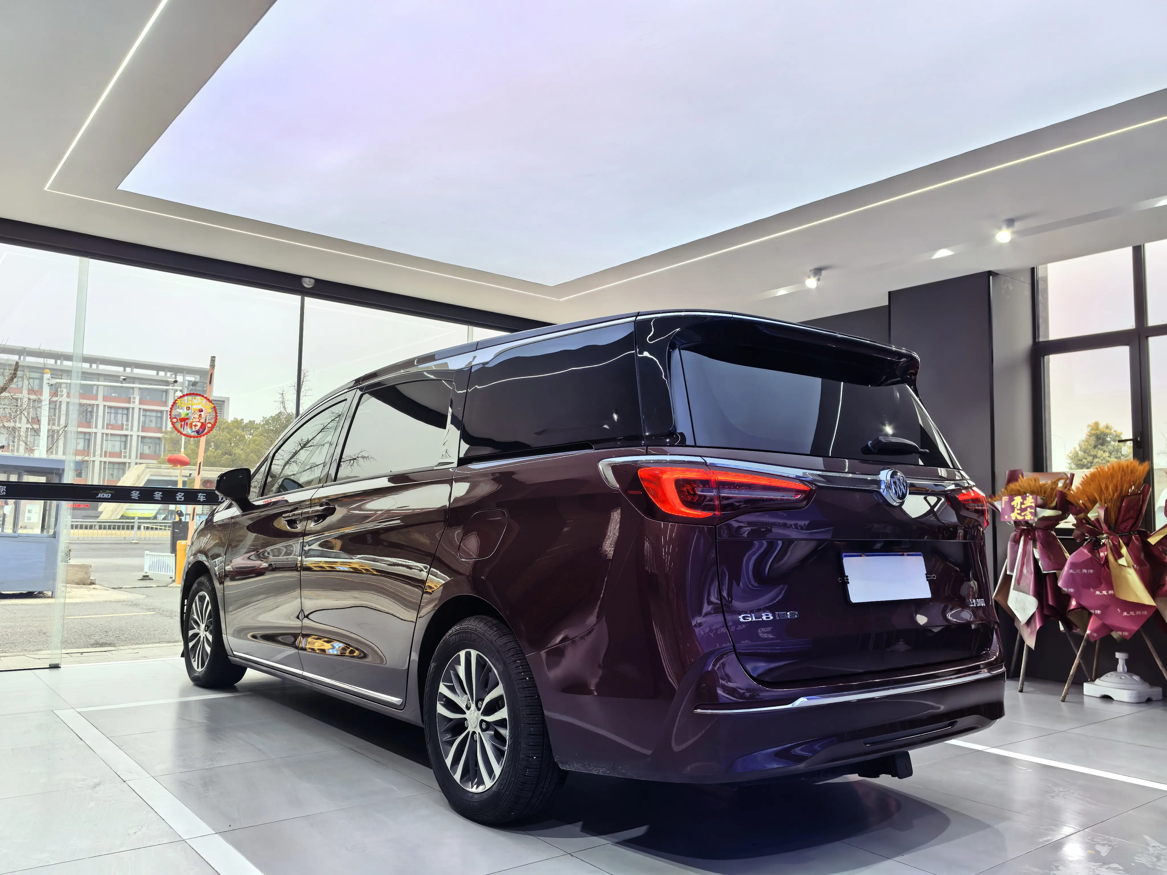 Buick GL8