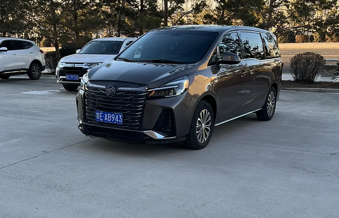 Buick GL8