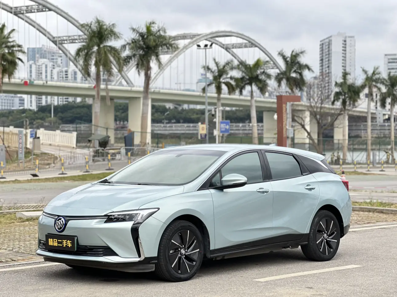 Buick Micro blue 6  из Китая