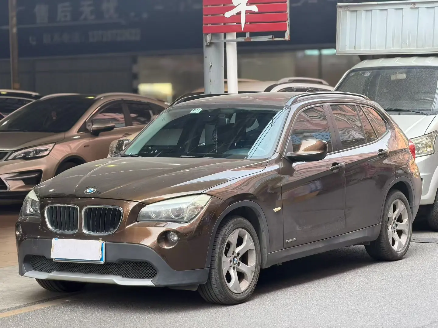 BMW X1  из Китая