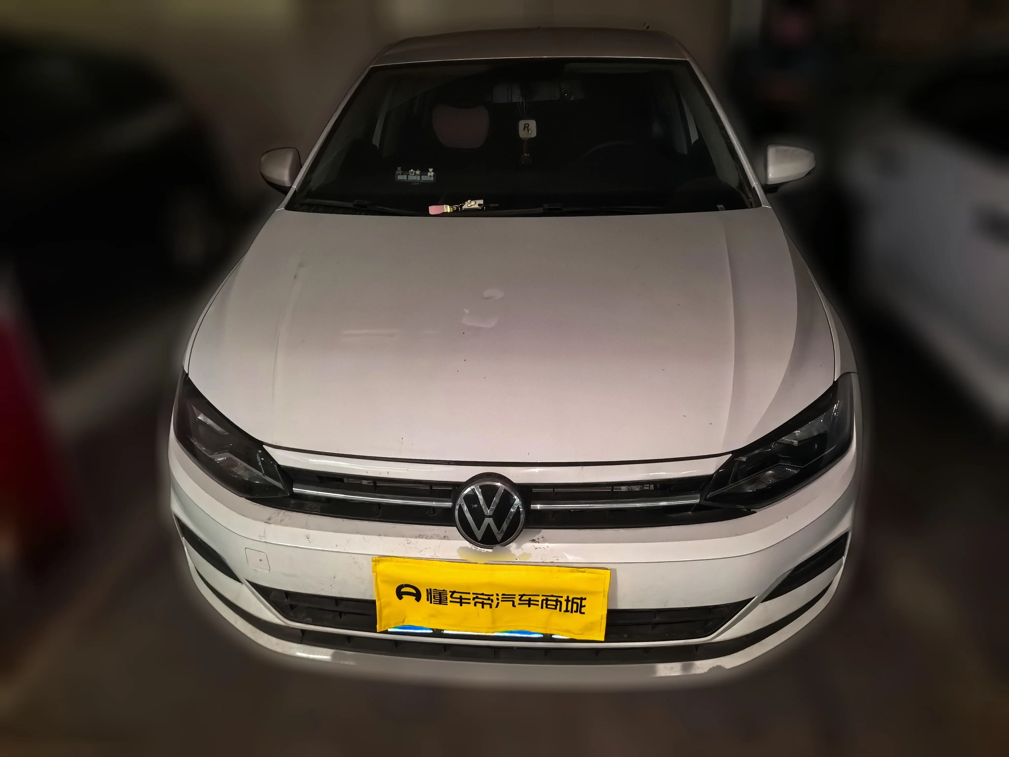 Volkswagen Polo  из Китая