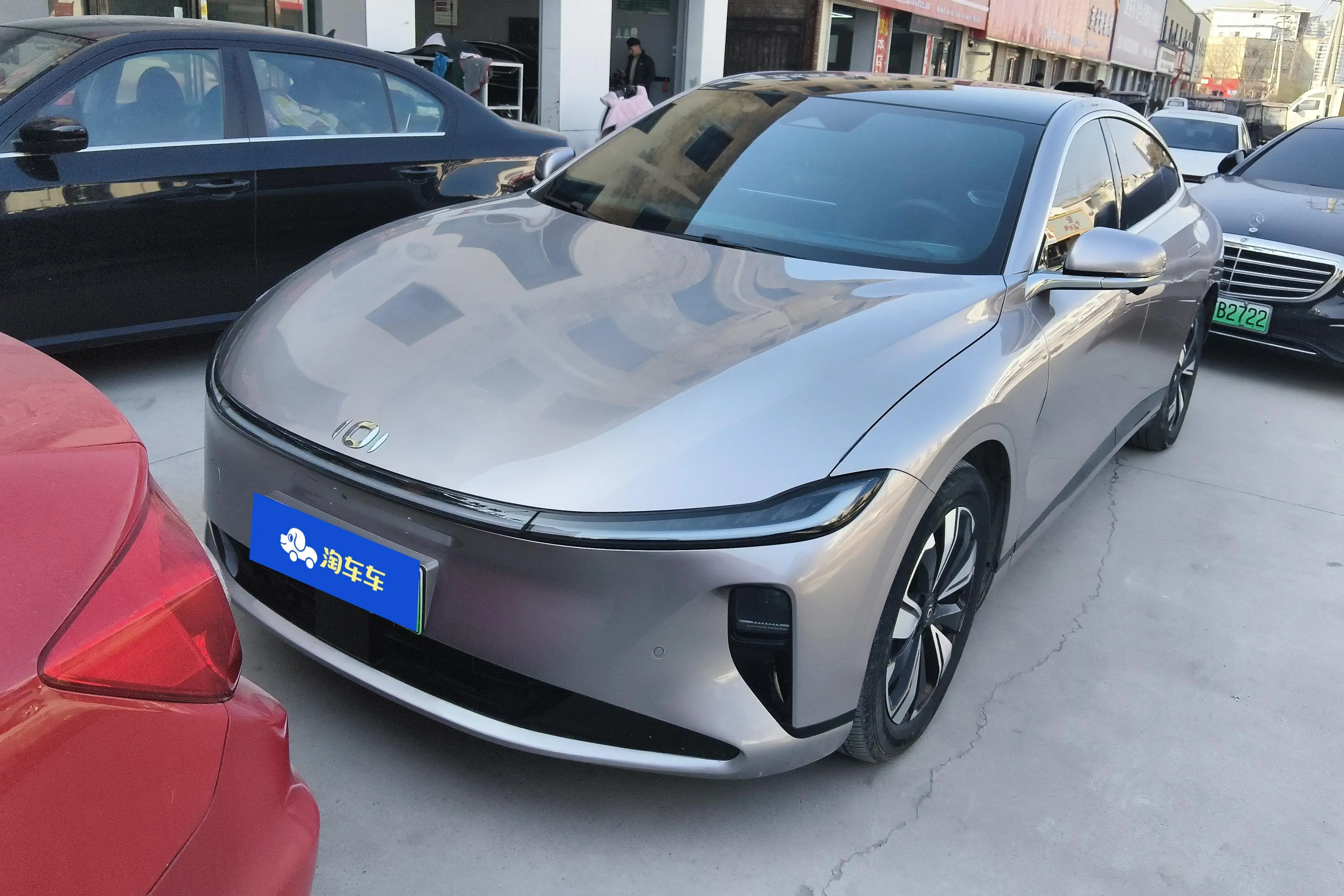 Changan Qiyuan A07  из Китая