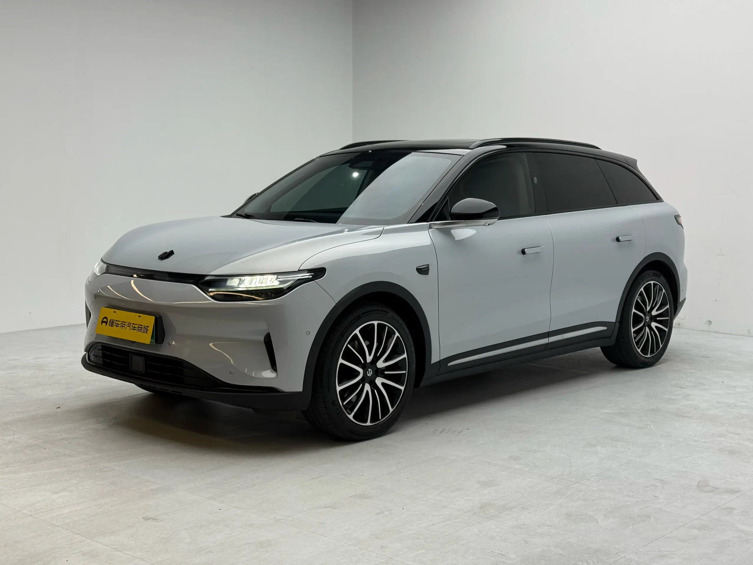 Leapmotor Zero running C11  из Китая