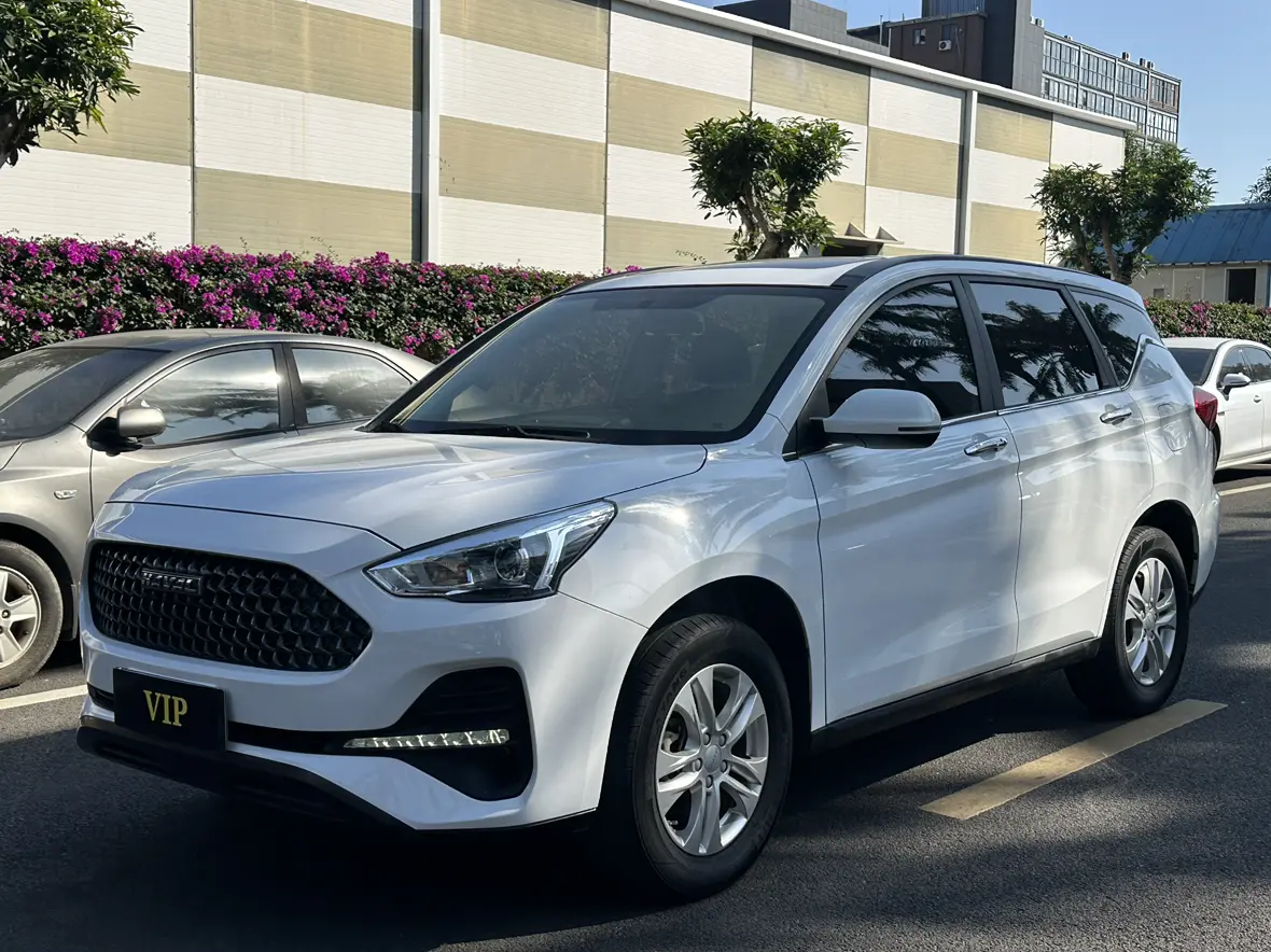 Haval M6
