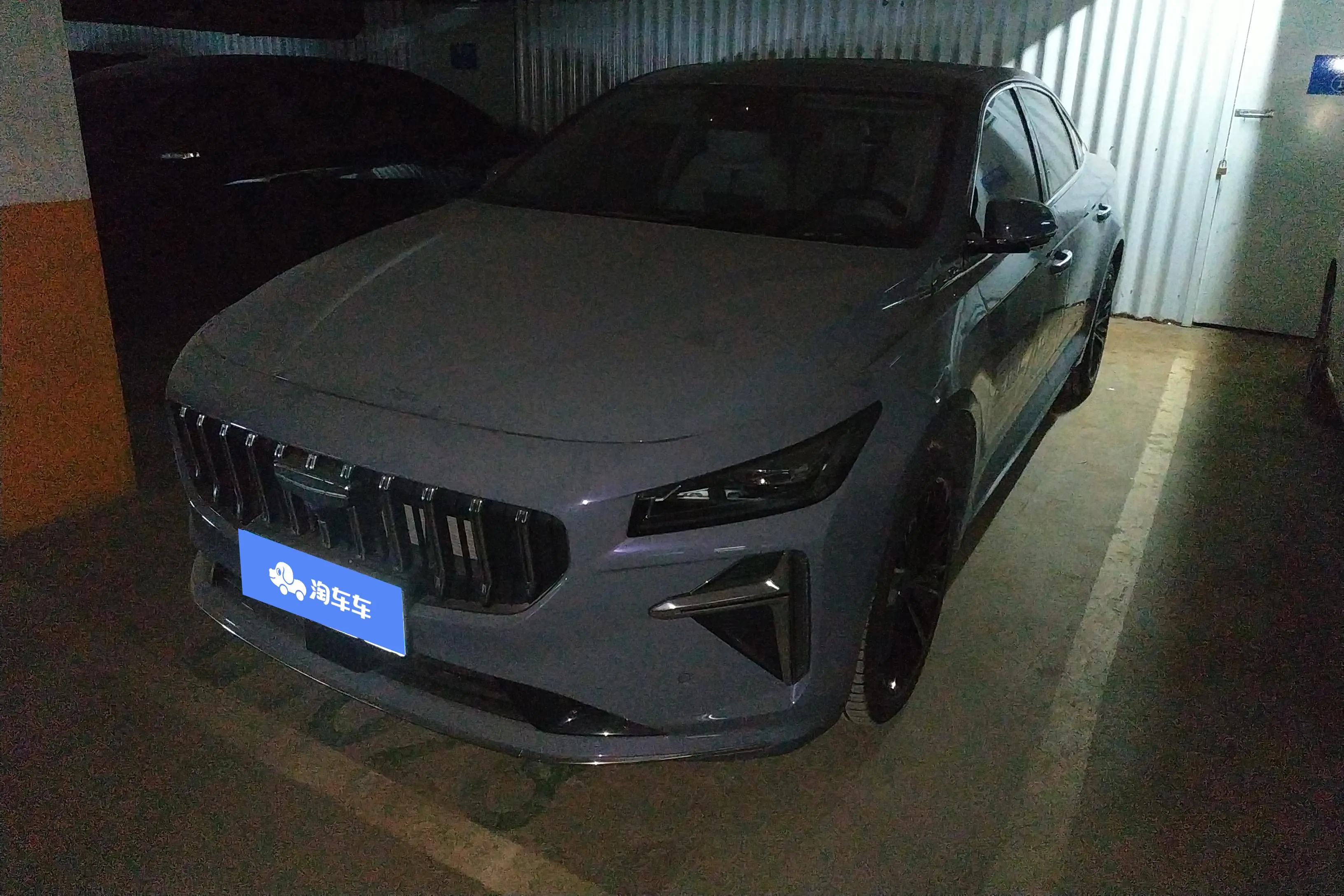 Geely Xing Rui  из Китая