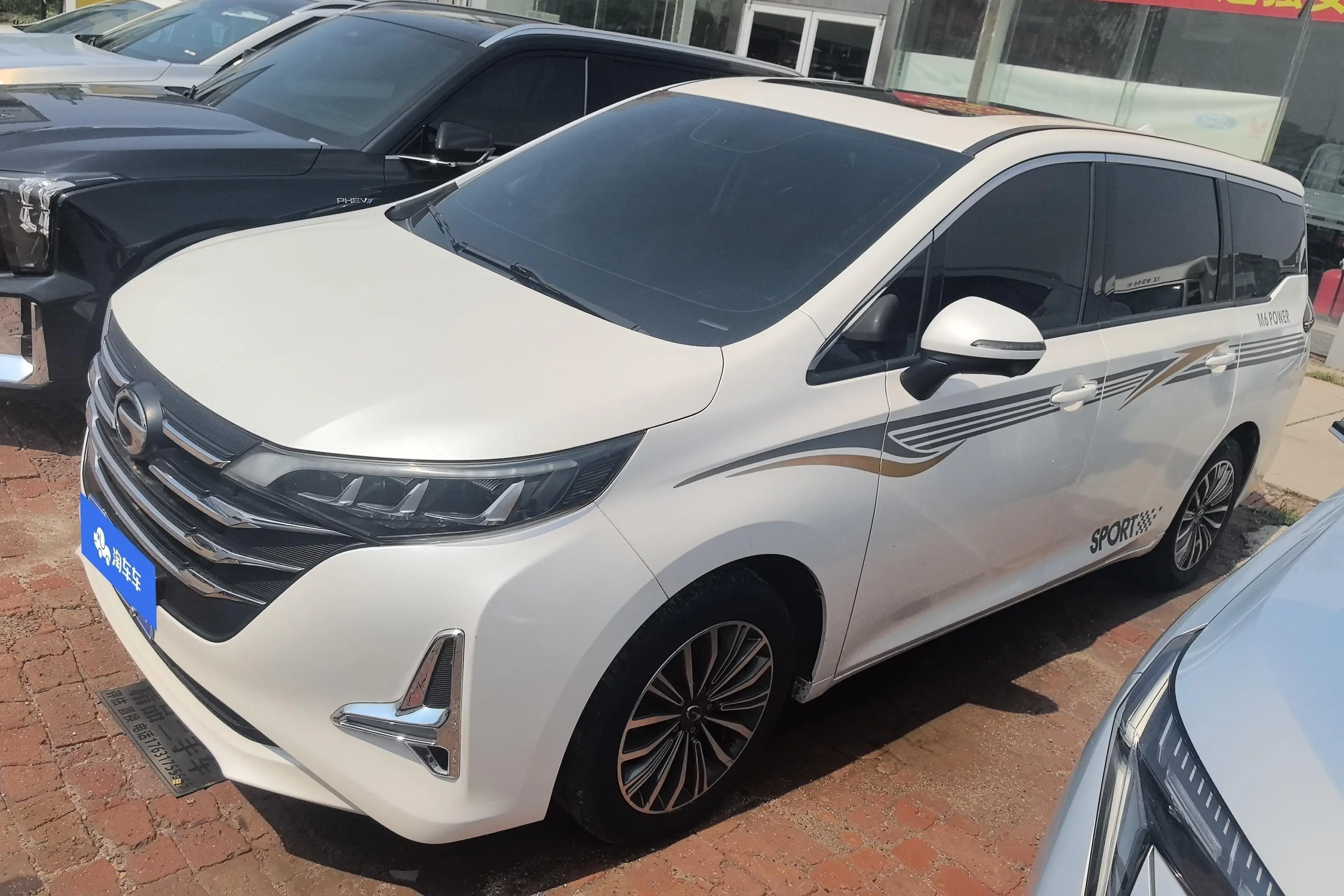 GAC Trumpchi M6  из Китая