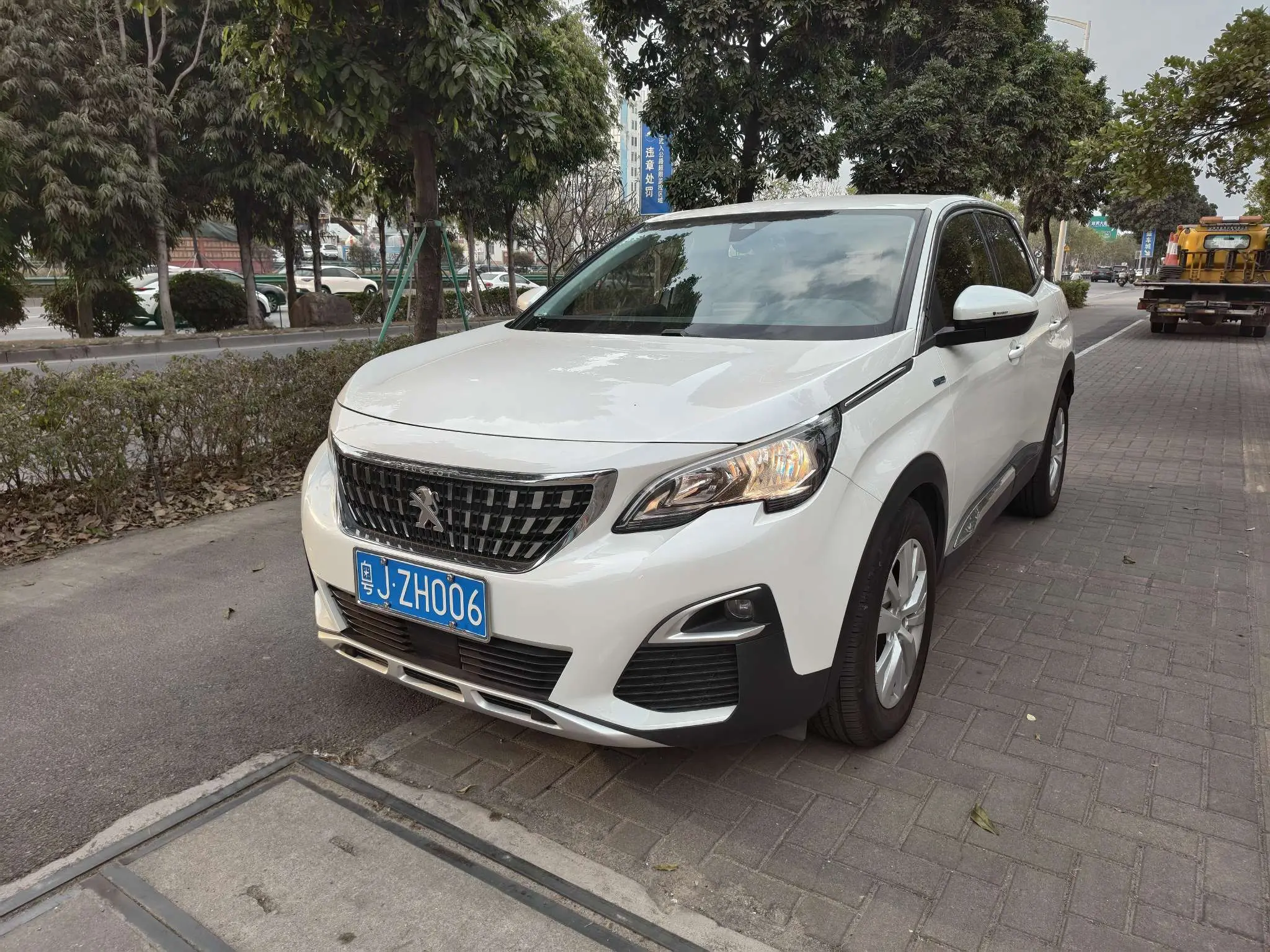 Peugeot 4008  из Китая