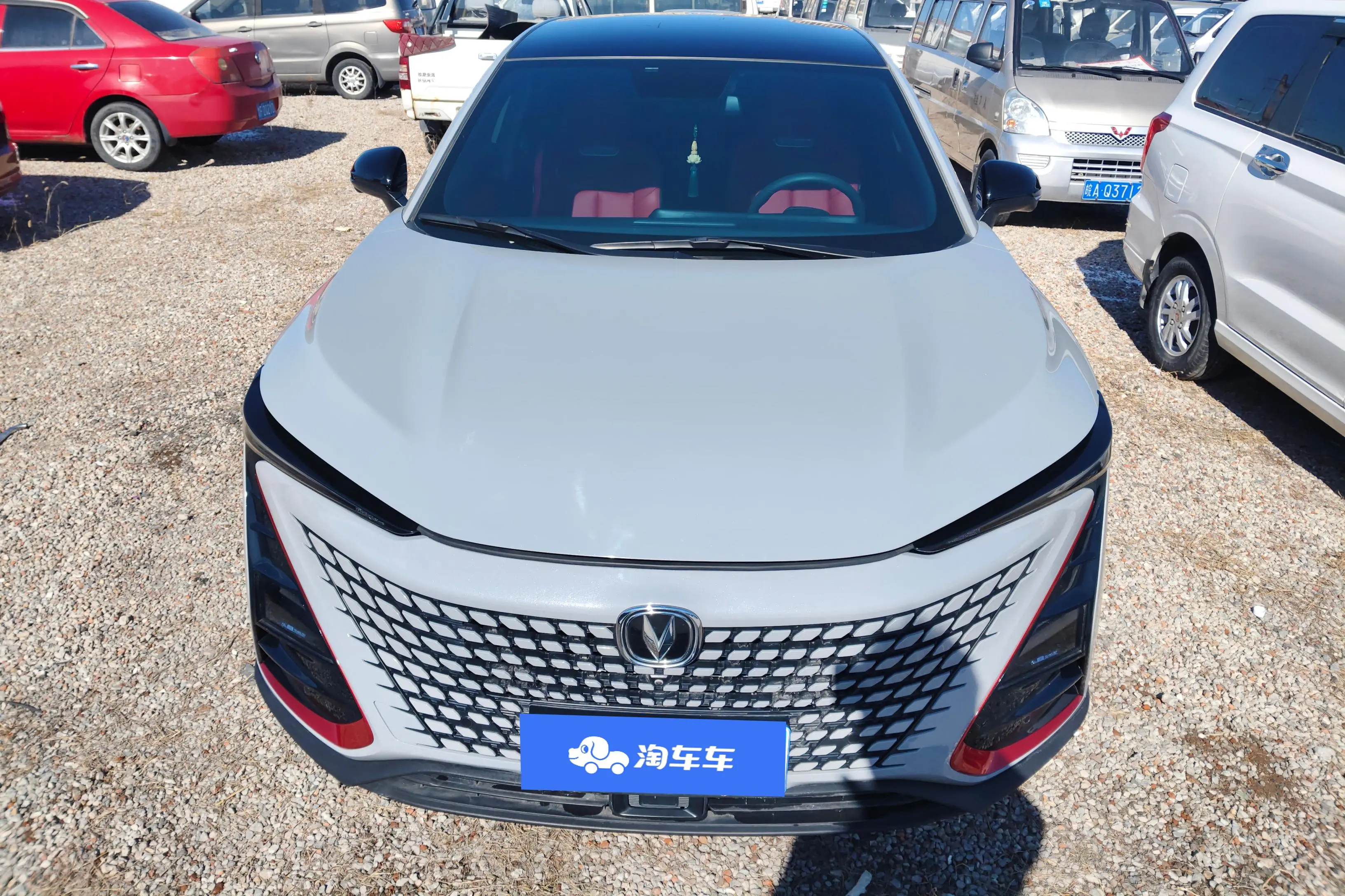 Changan UNI-T  из Китая