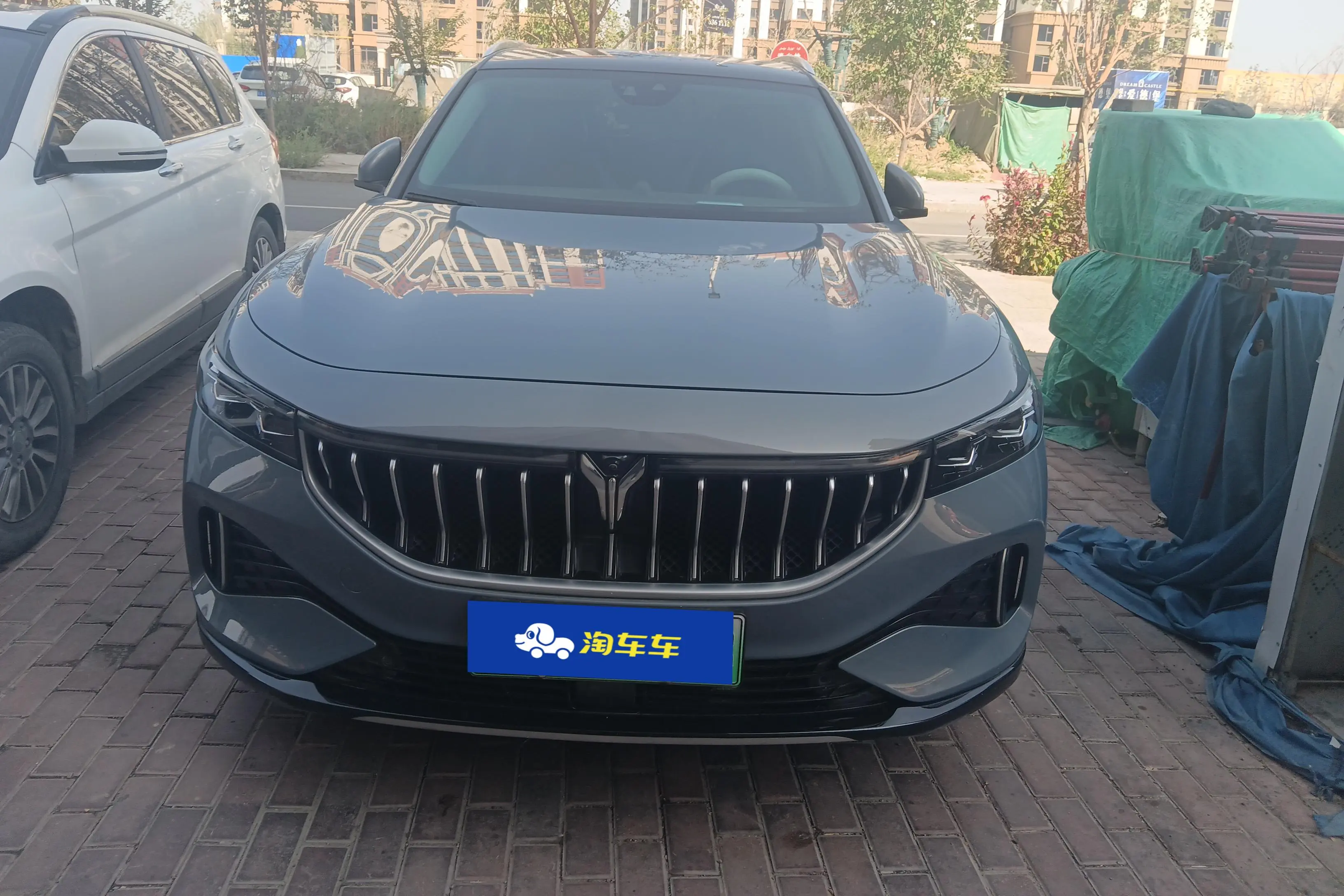 Voyah Lantu FREE  из Китая