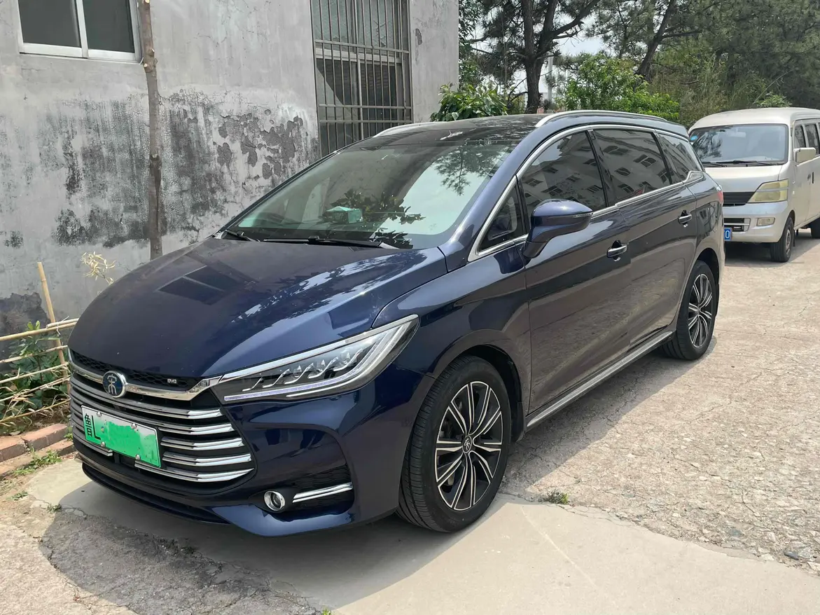 BYD Song MAX DM  из Китая