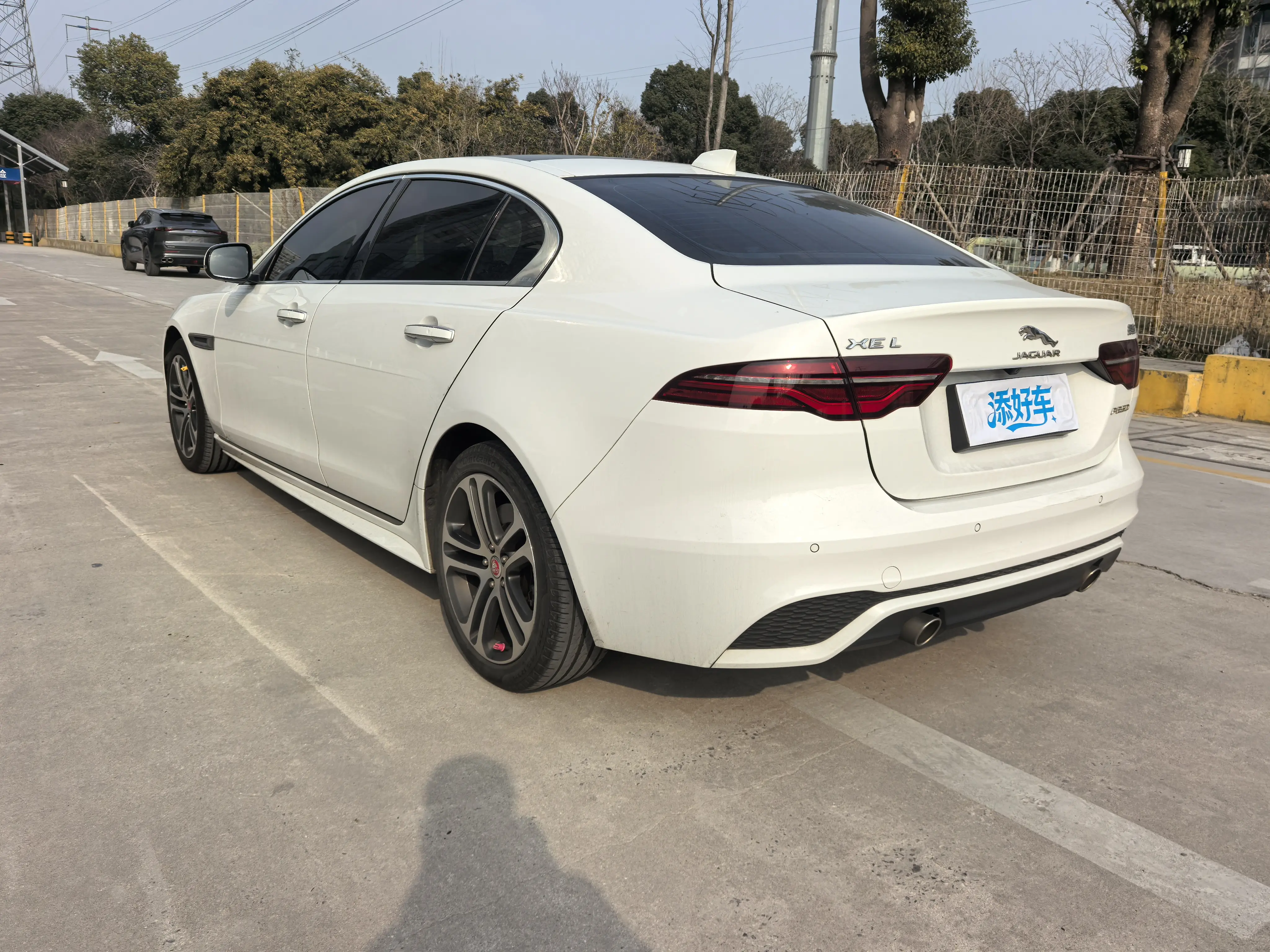 Jaguar XEL