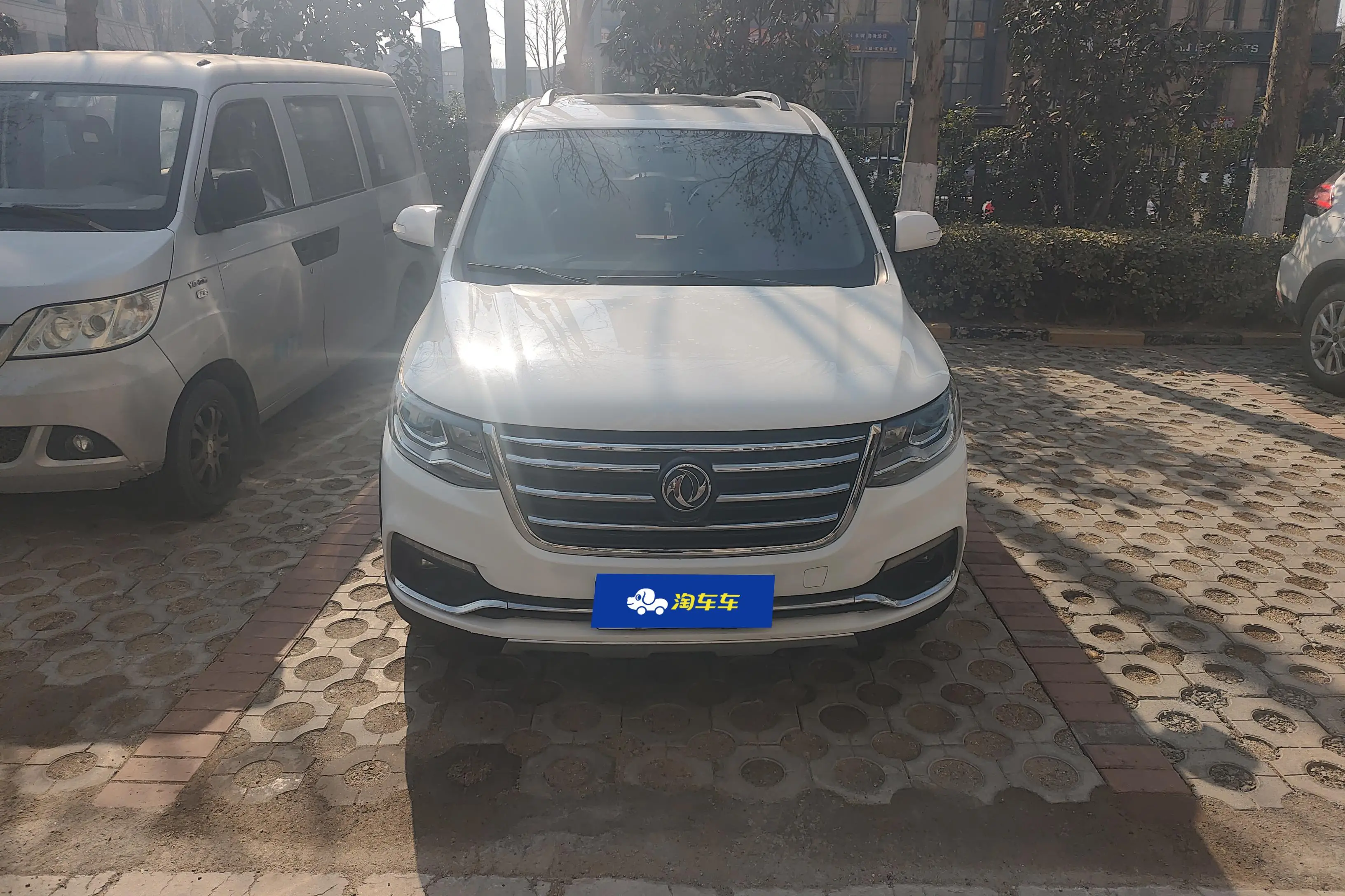 Forthing Fengxing SX6  из Китая