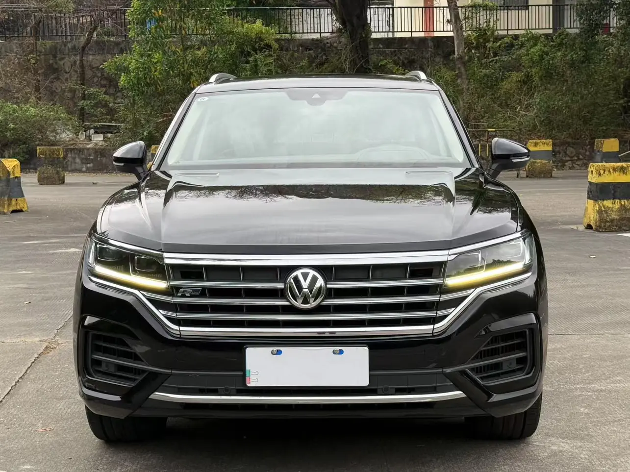 Volkswagen Touareg  из Китая