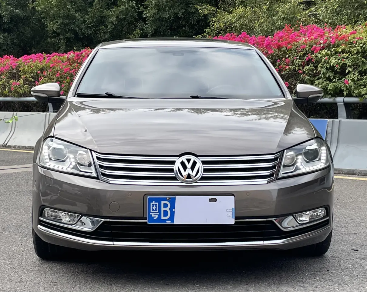 Volkswagen Magotan  из Китая