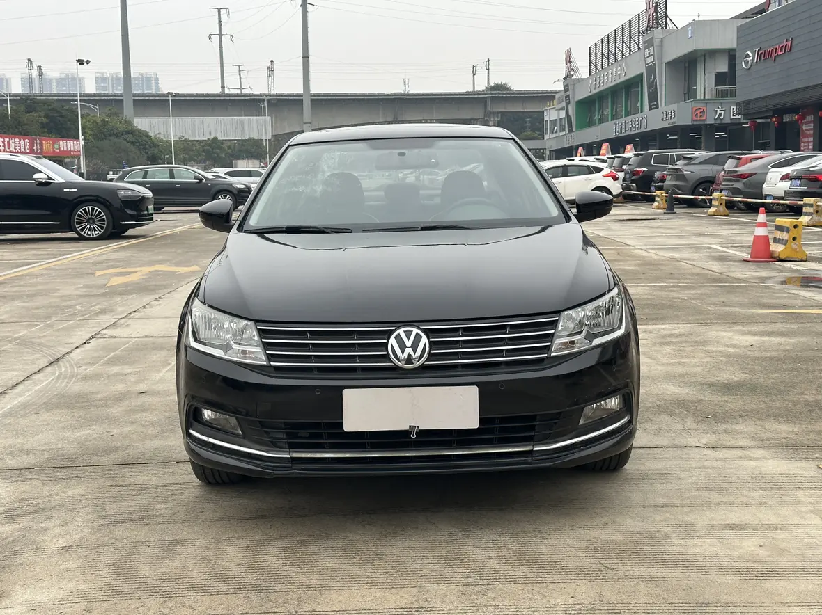 Volkswagen Lavida  из Китая