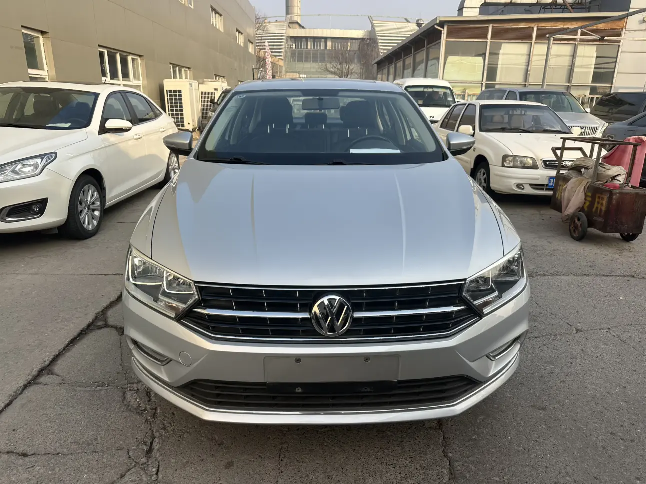 Volkswagen Bora  из Китая