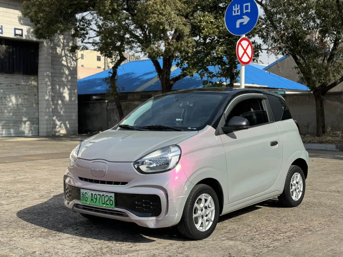 Roewe CLEVER  из Китая