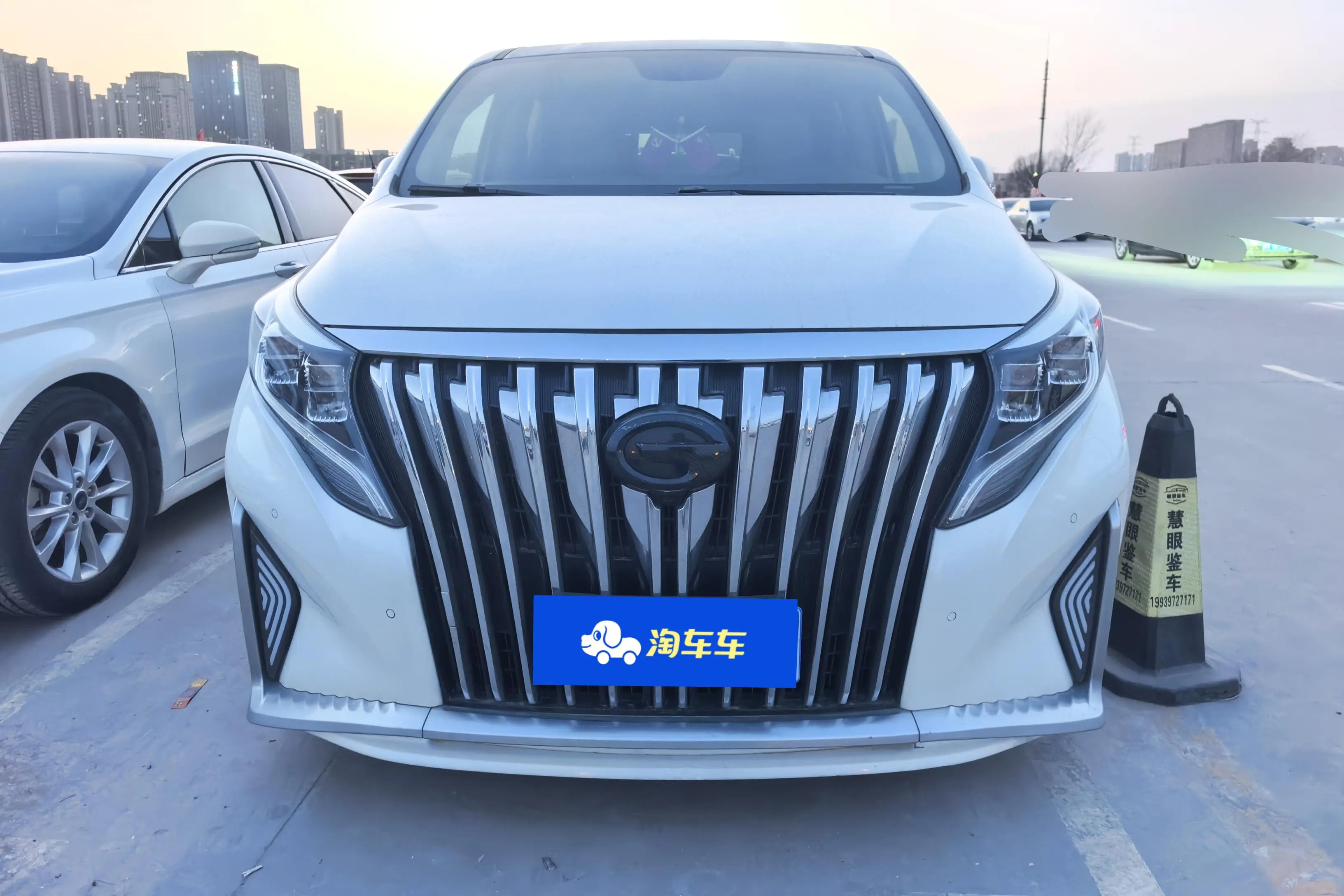GAC Trumpchi M8  из Китая