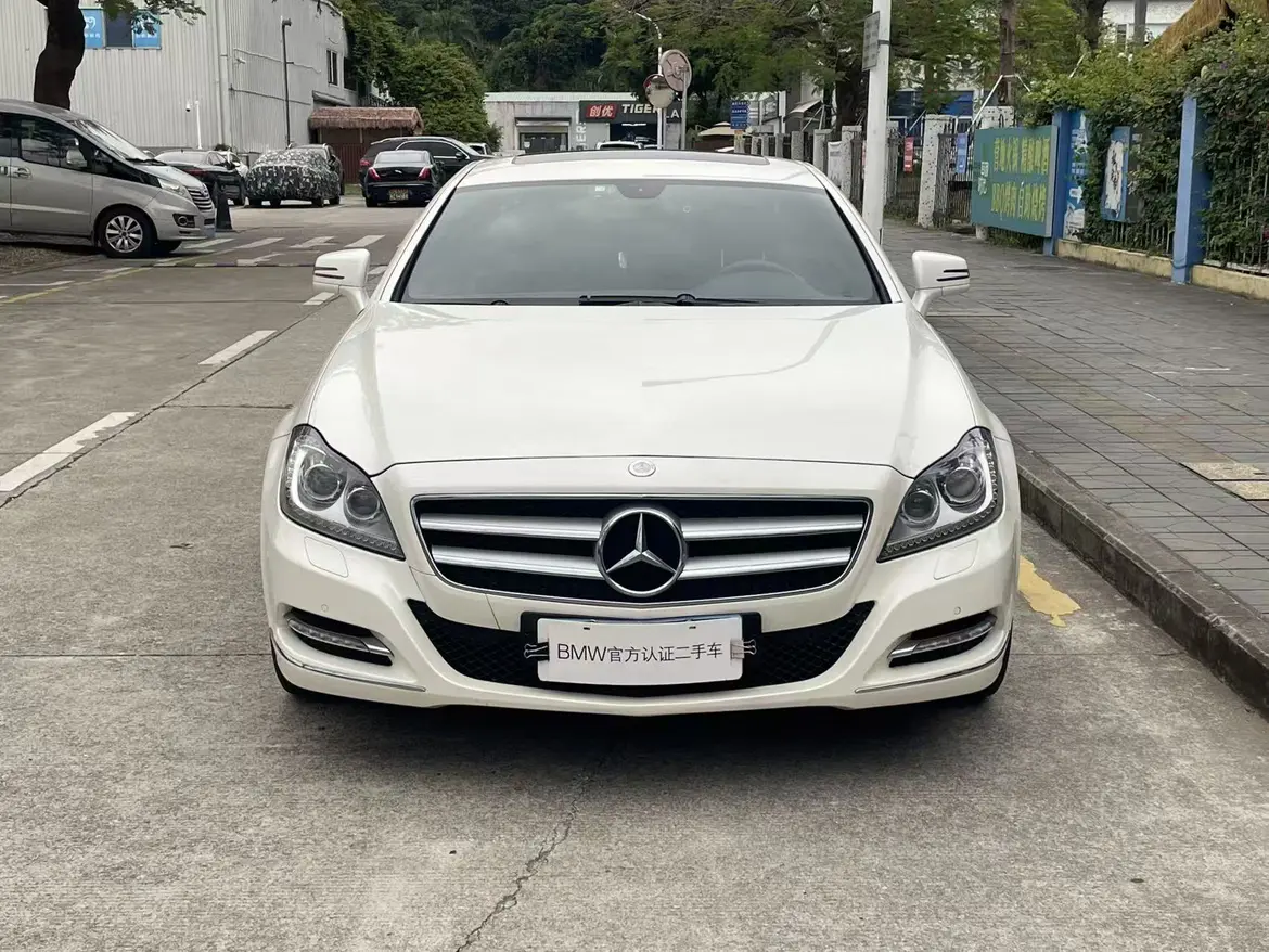 Mercedes-Benz Mercedes Benz CLS  из Китая
