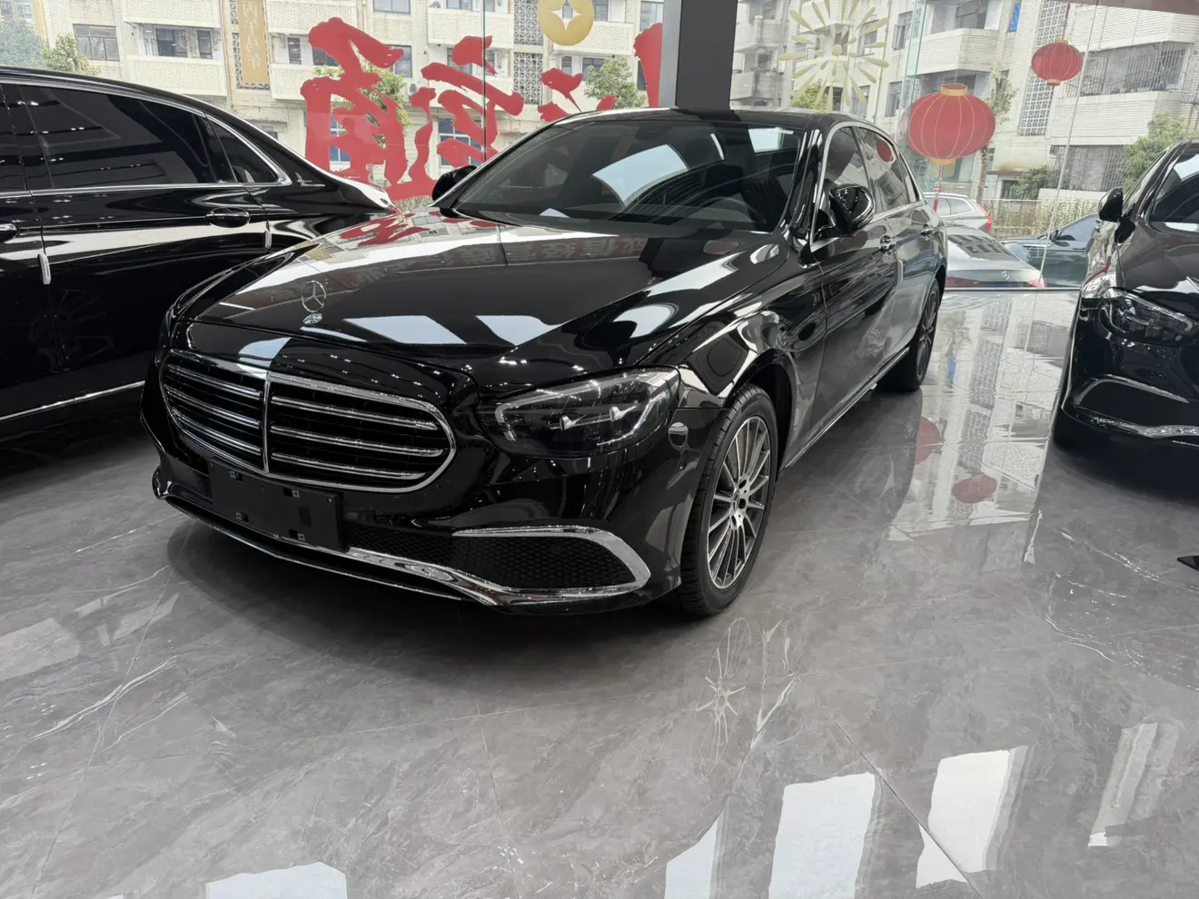 Mercedes-Benz E-Class  из Китая