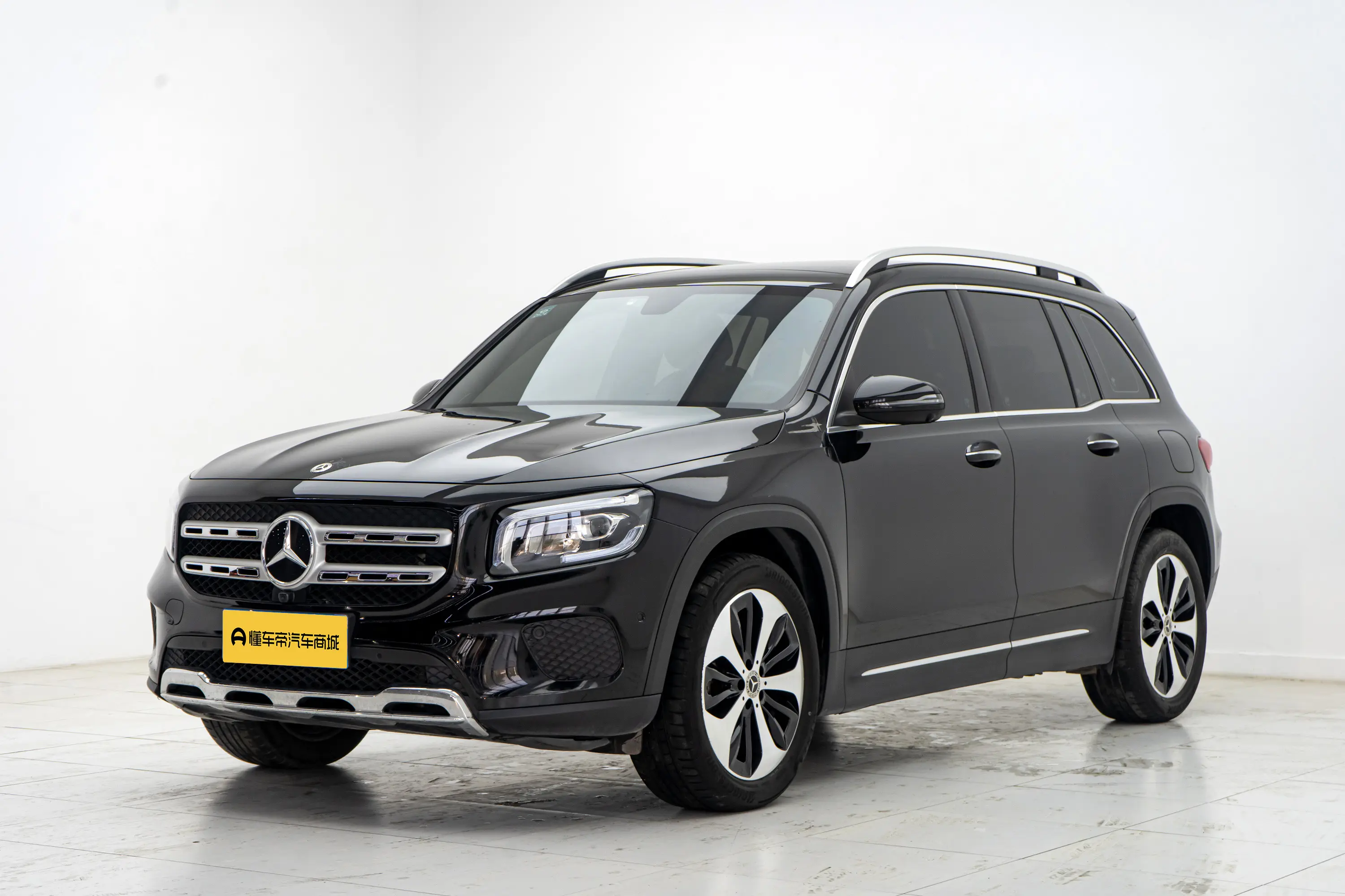 Mercedes-Benz GLB  из Китая