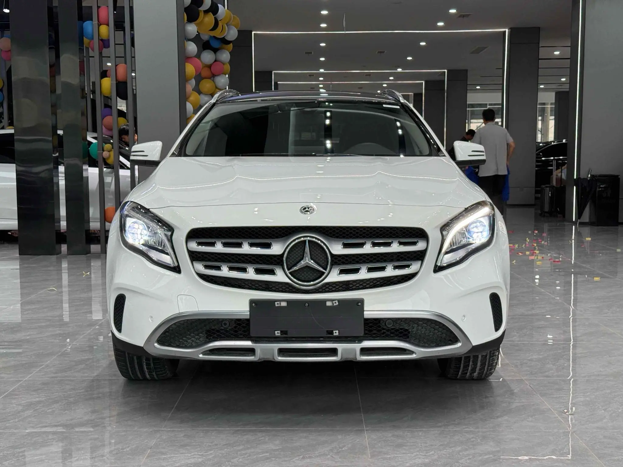 Mercedes-Benz GLA  из Китая