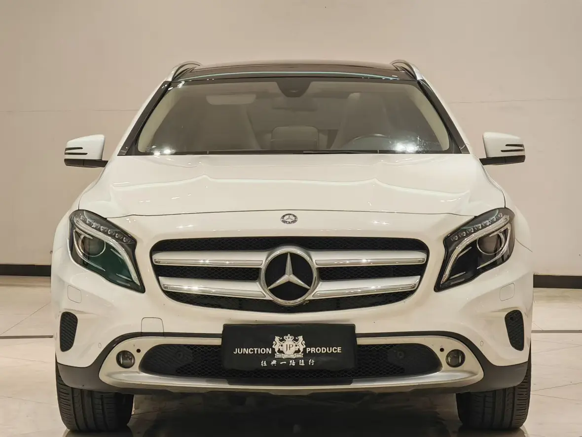 Mercedes-Benz GLA  из Китая