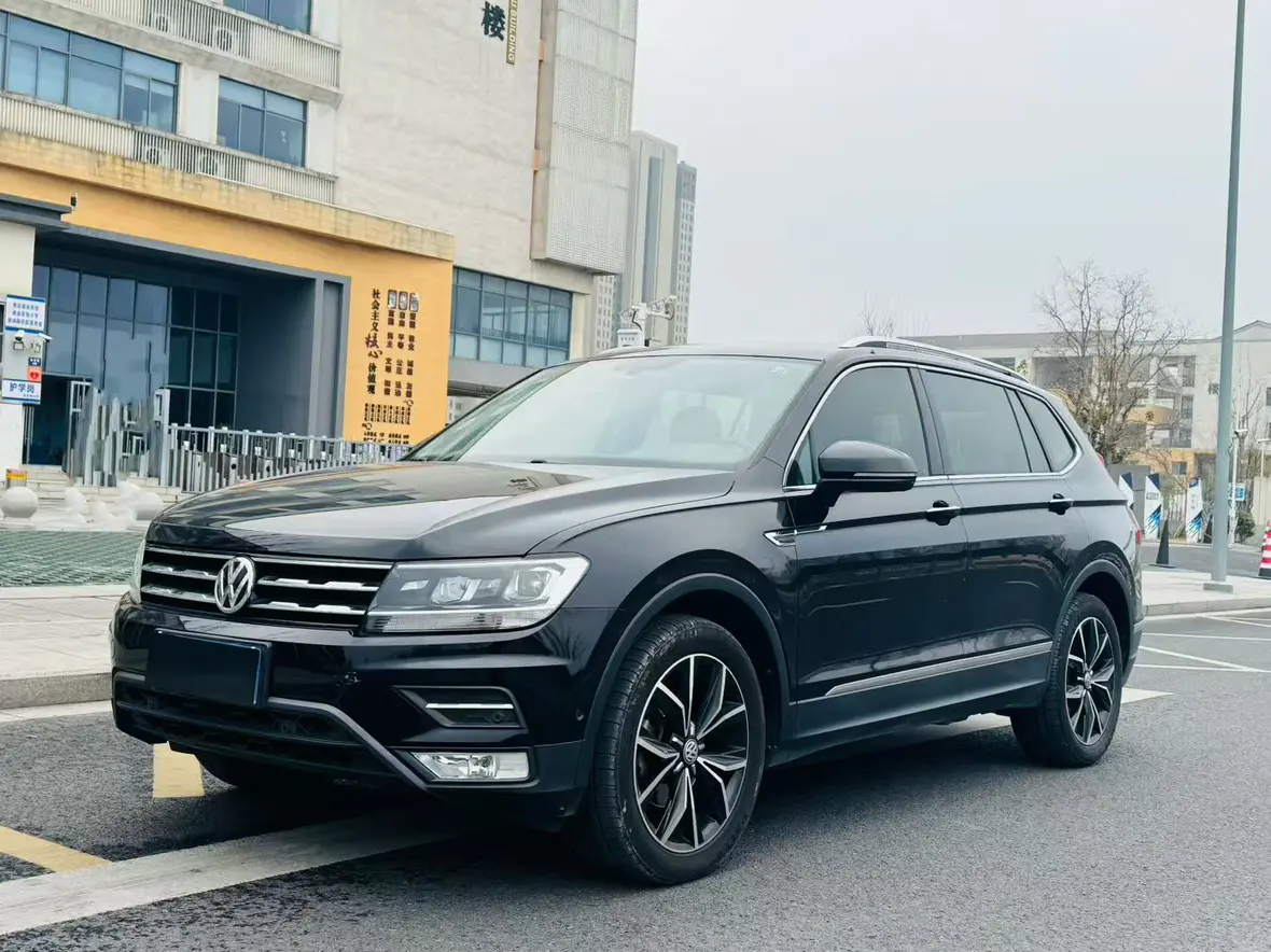 Volkswagen Tiguan L  из Китая