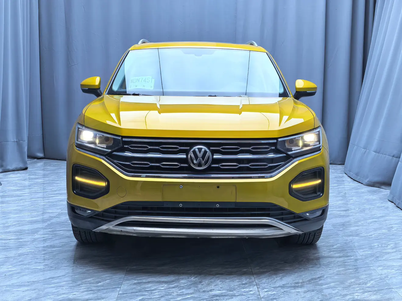 Volkswagen Tayron  из Китая