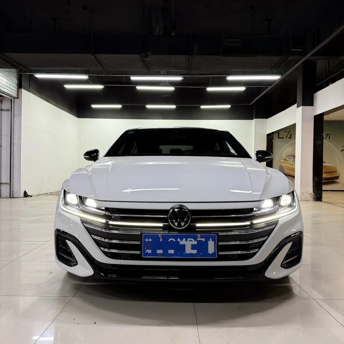 Volkswagen Arteon (CC)  из Китая