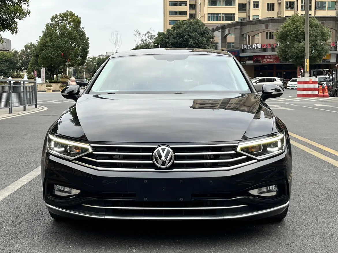 Volkswagen Magotan  из Китая