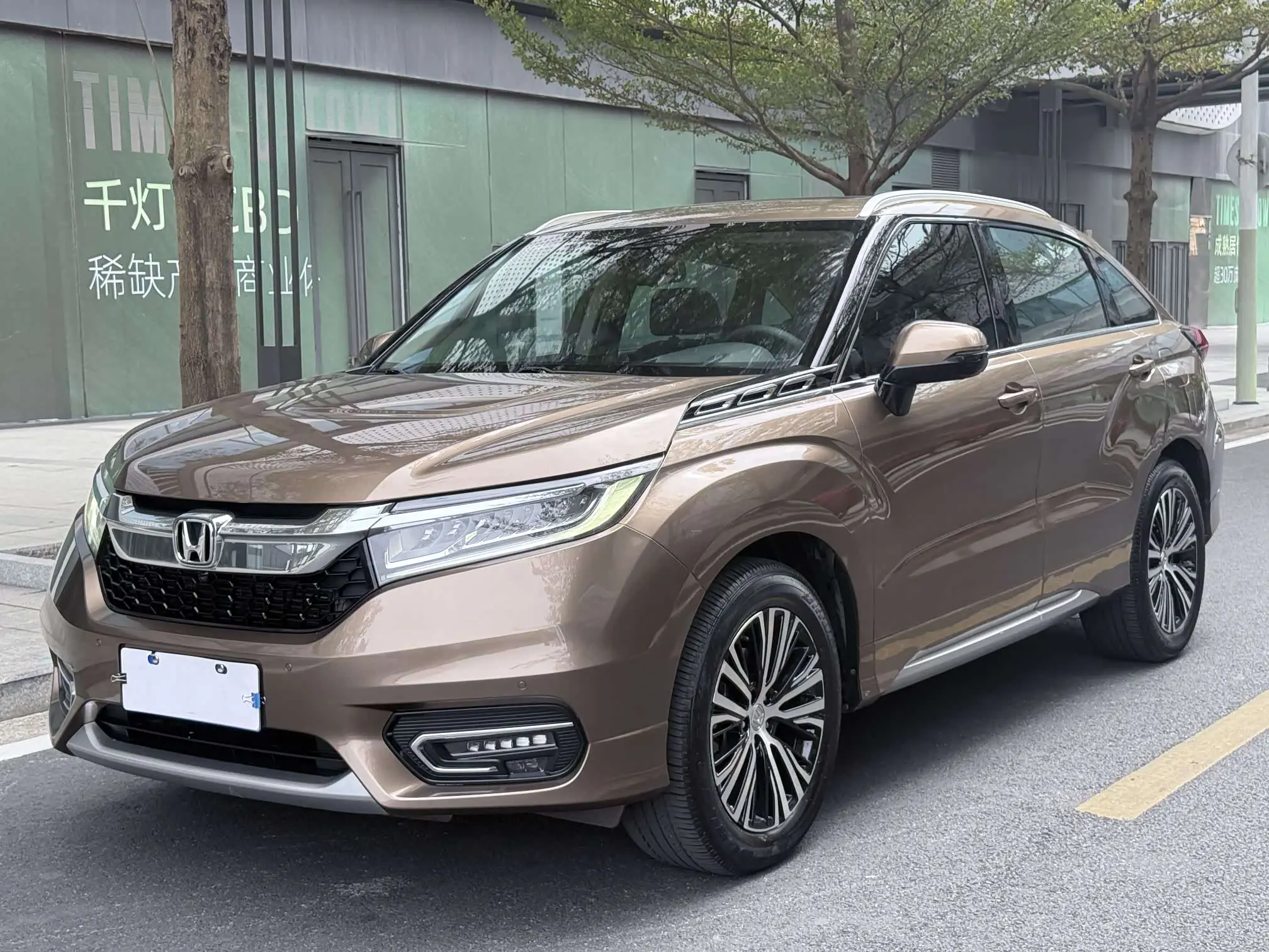 Honda Avancier (Crown Road)  из Китая