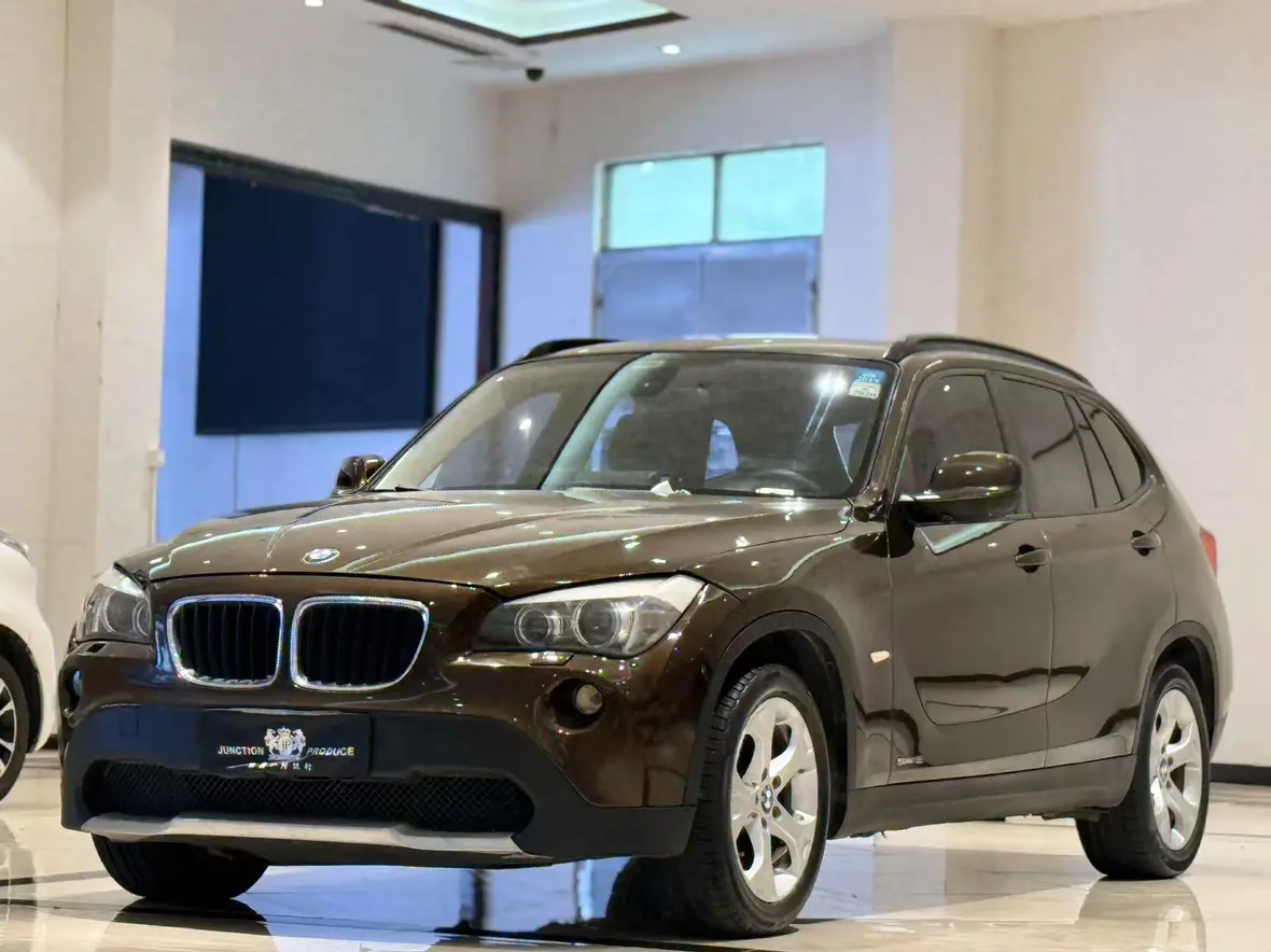 BMW X1  из Китая