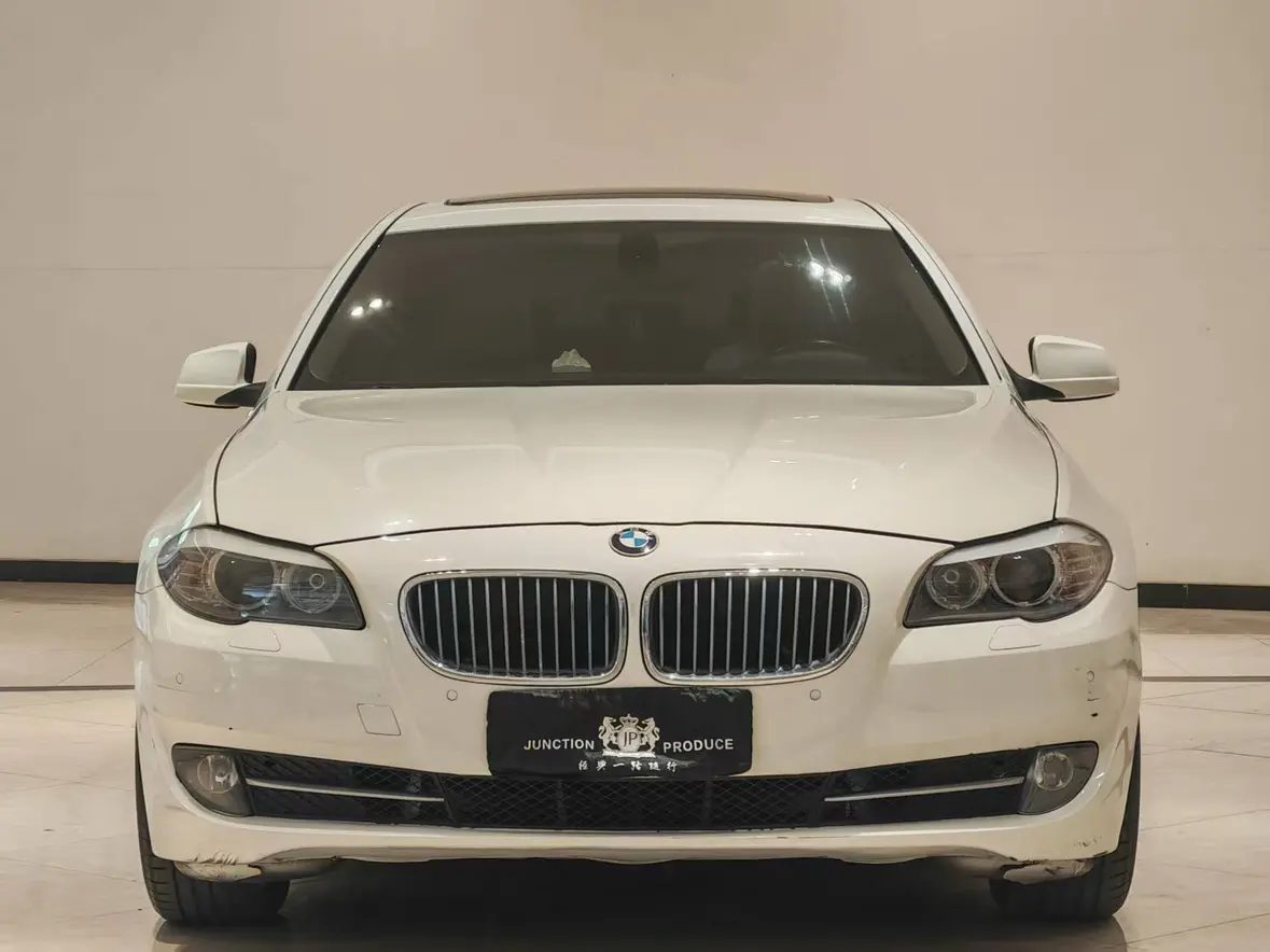BMW 5 Series  из Китая