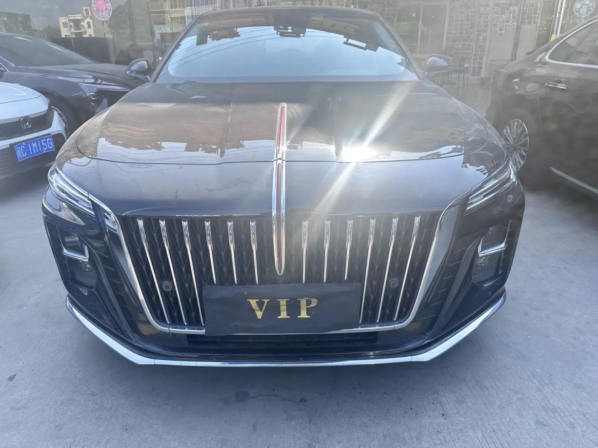 Hongqi H5  из Китая