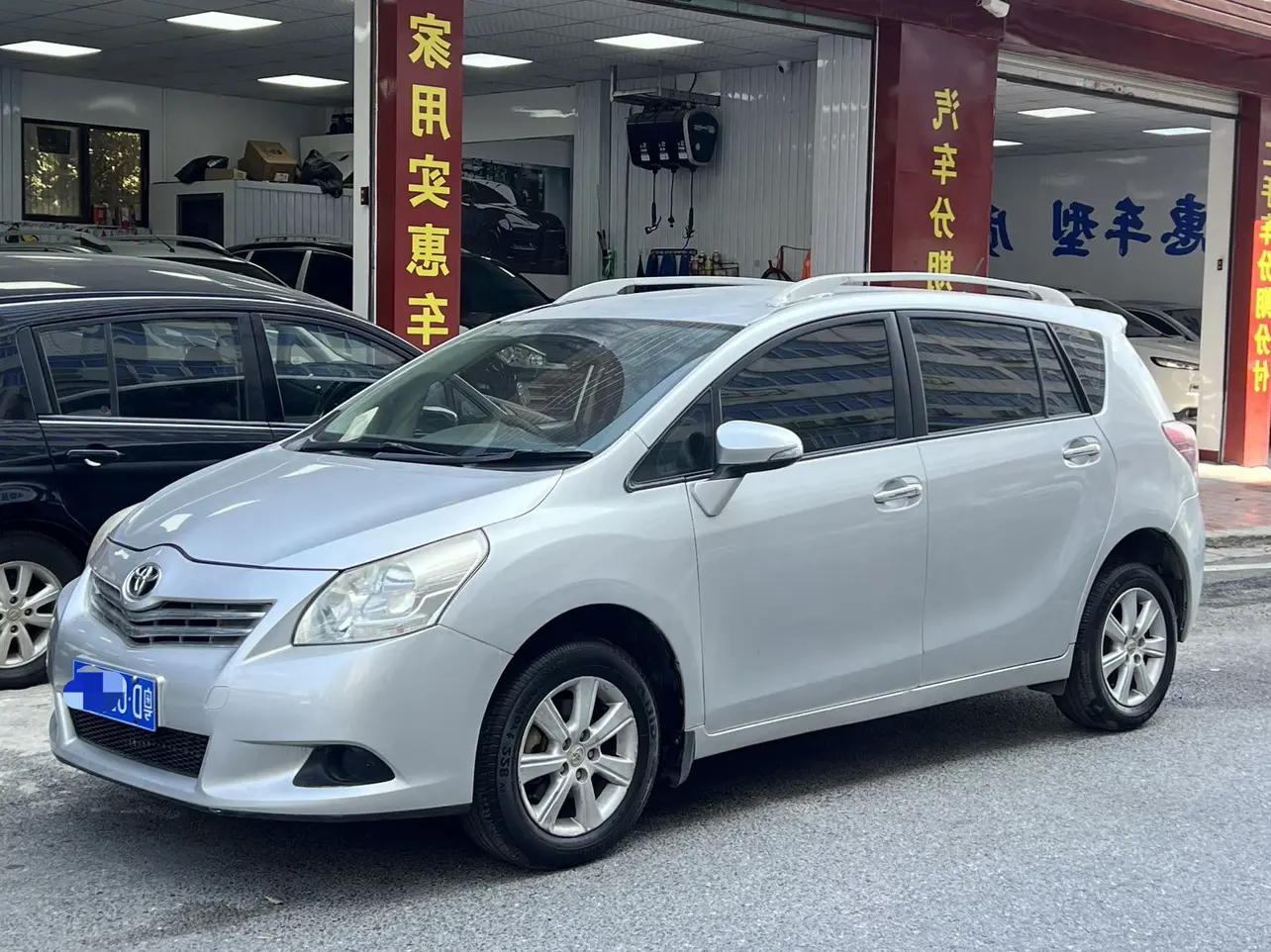 Toyota Verso / EZ  из Китая