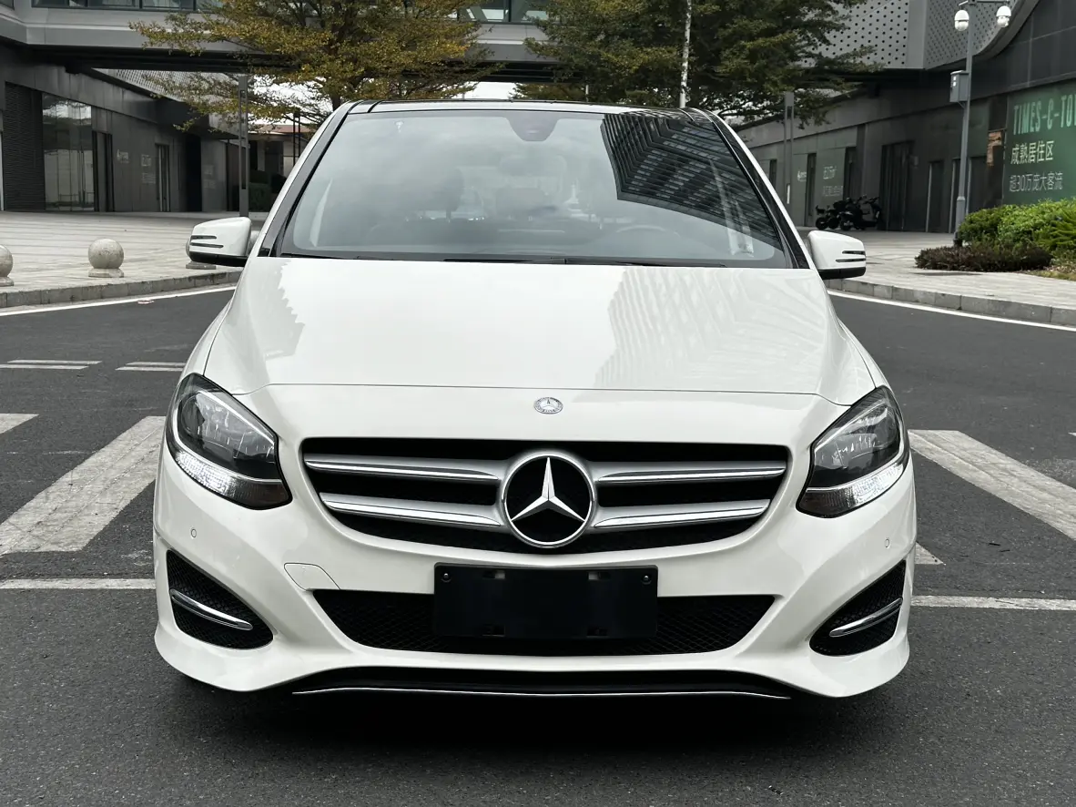 Mercedes-Benz Mercedes Benz B Class  из Китая