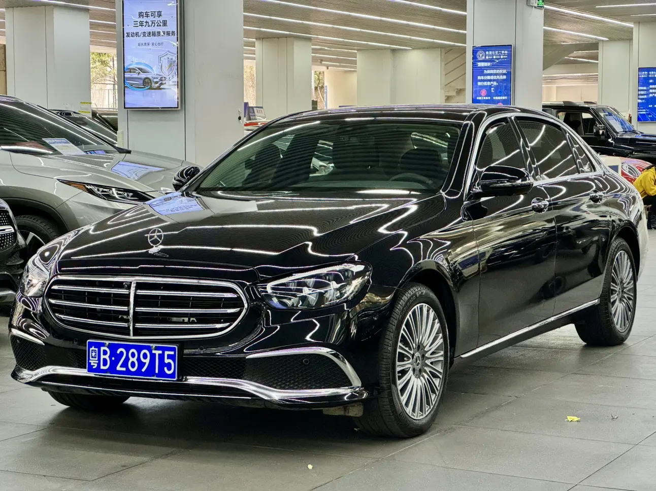 Mercedes-Benz E-Class  из Китая