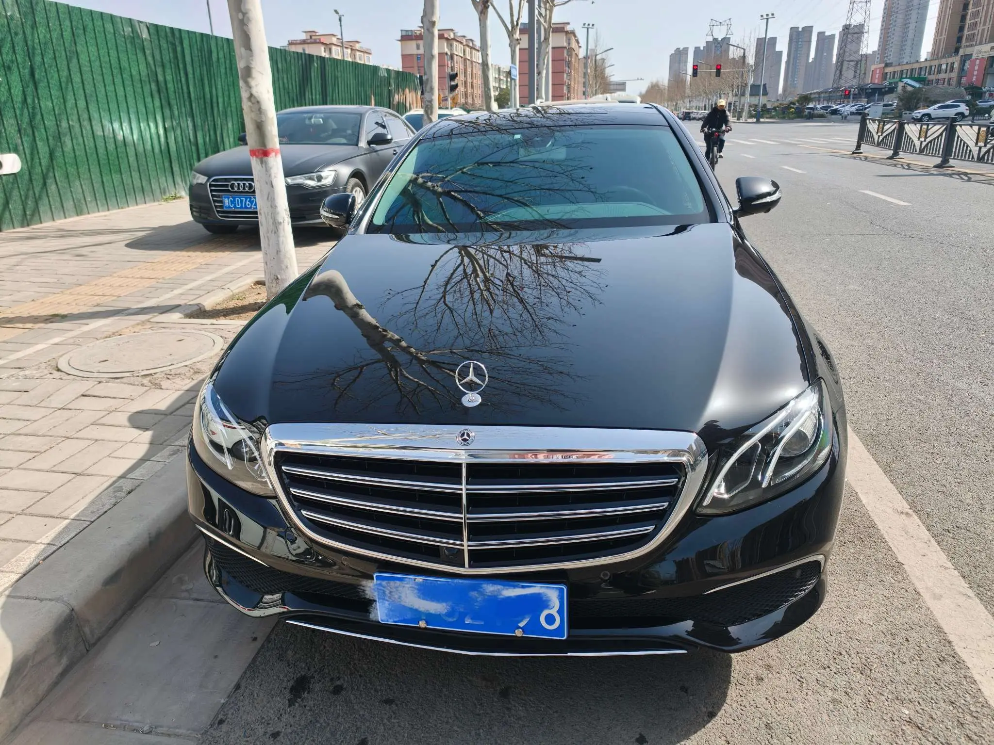 Mercedes-Benz E-Class  из Китая