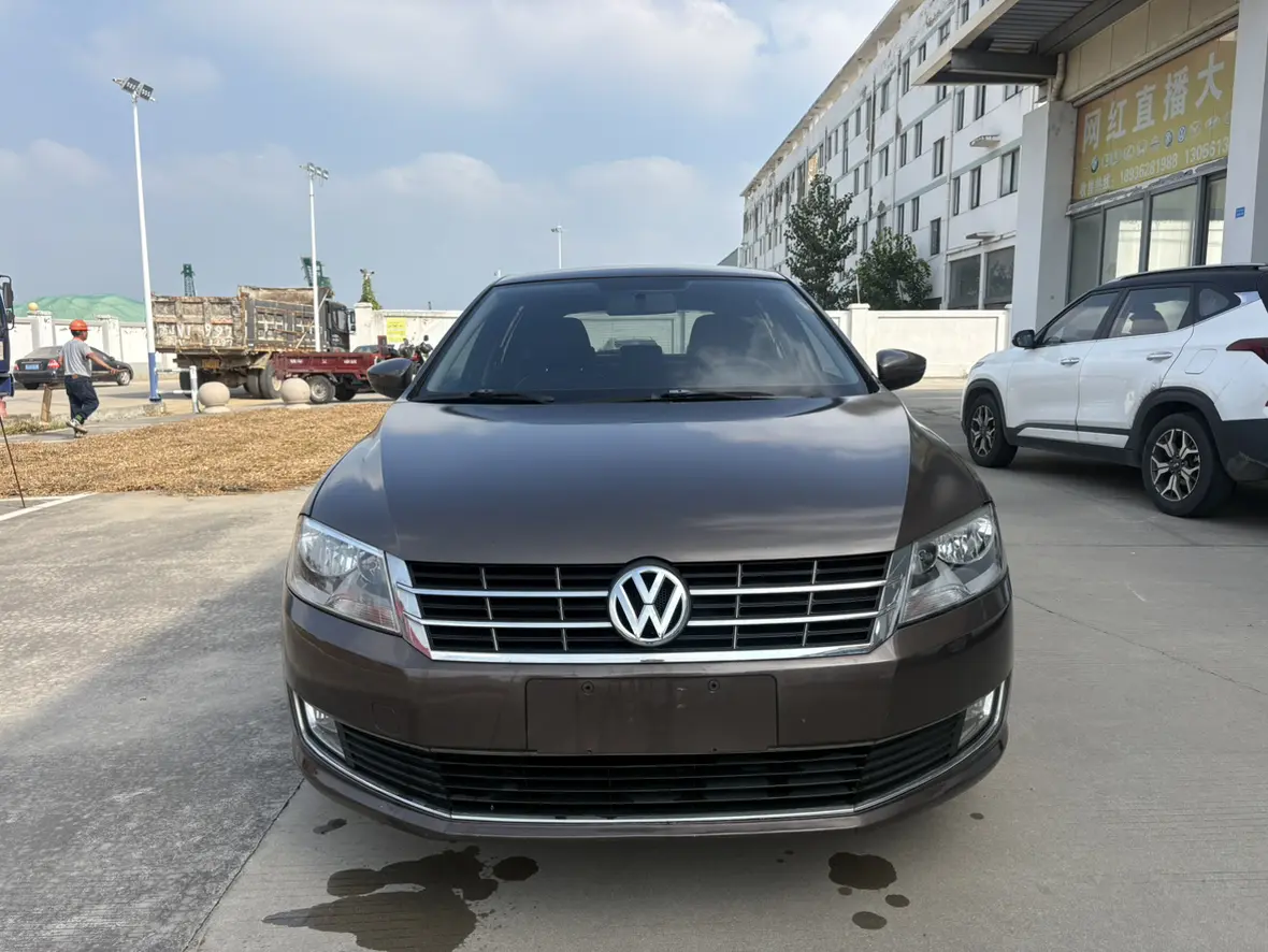 Volkswagen Langxing  из Китая