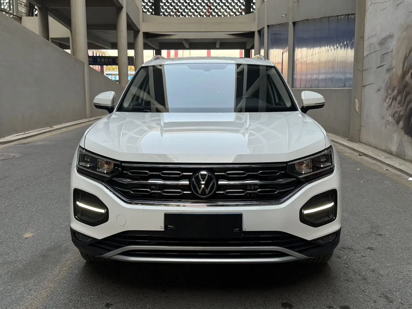 Volkswagen Tayron  из Китая