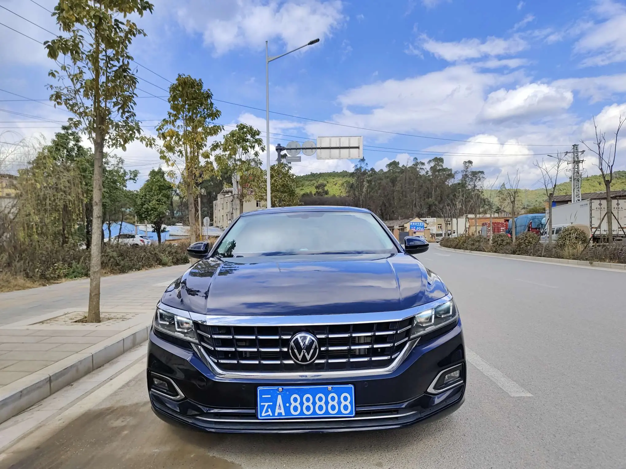 Volkswagen Passat  из Китая