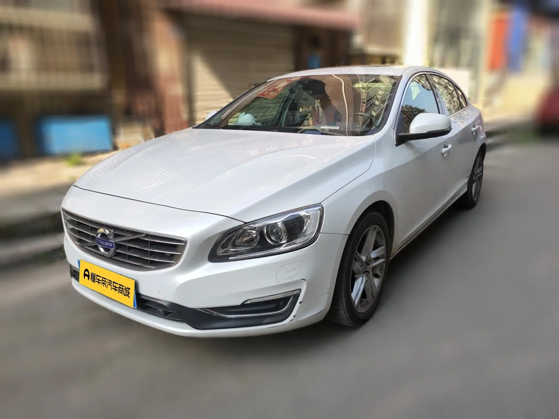 Volvo S60